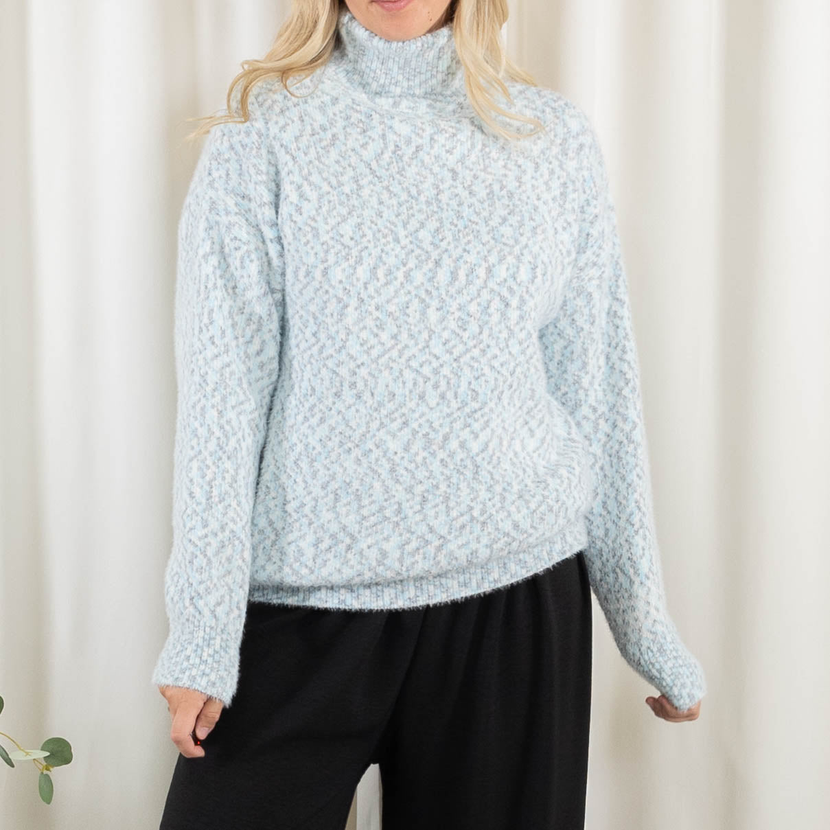 Mary strik, Lyseblå