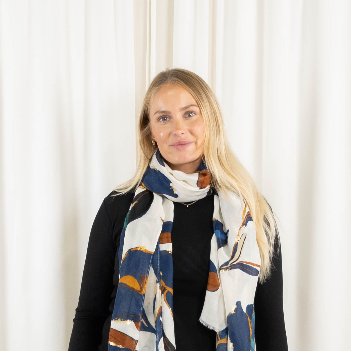 Florina tørklæde, Hvid