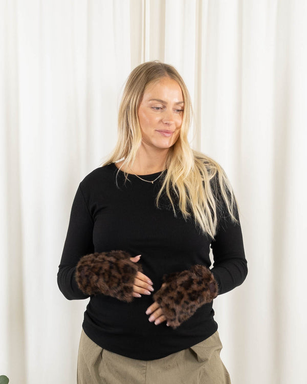 Lena vanter, Brun