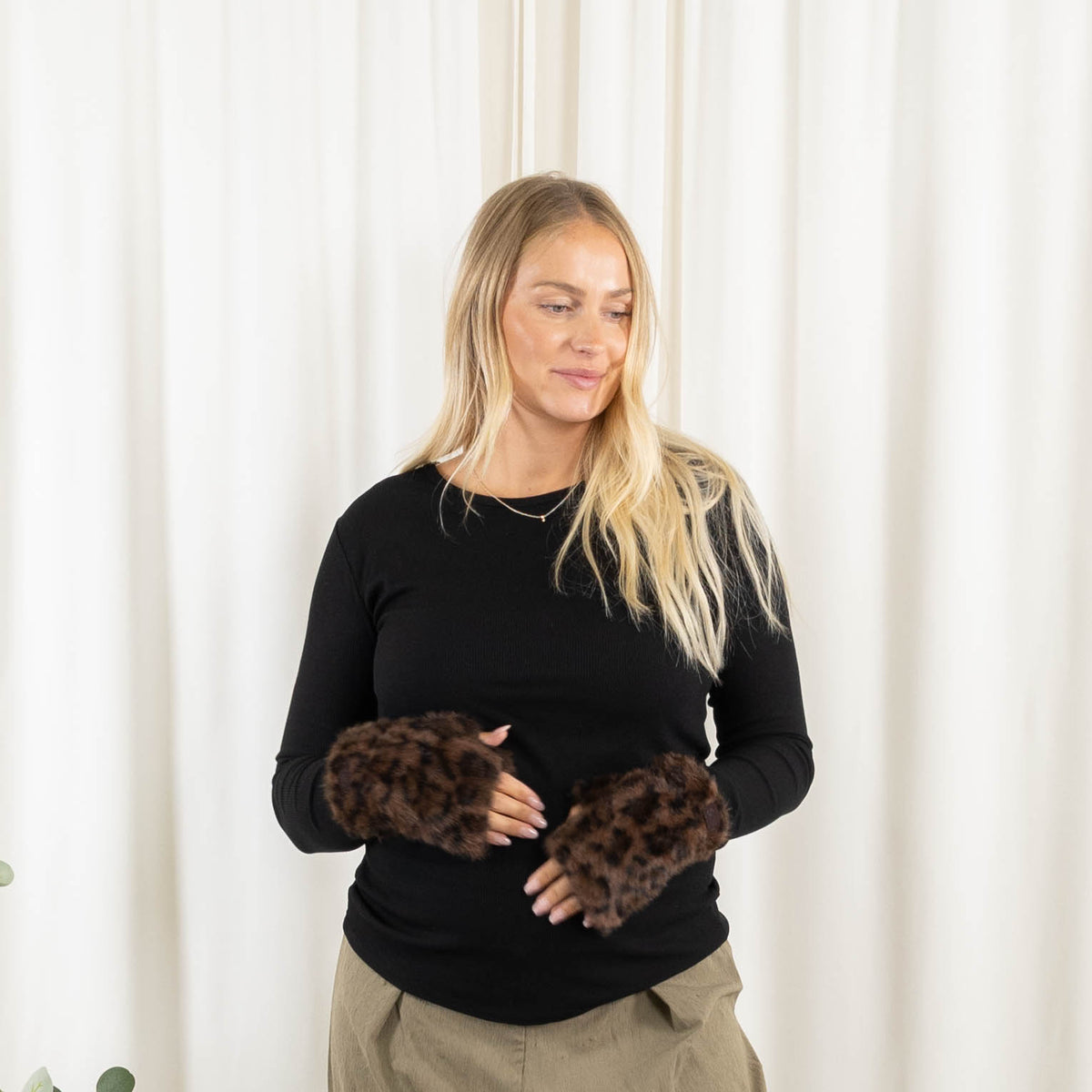 Lena vanter, Brun