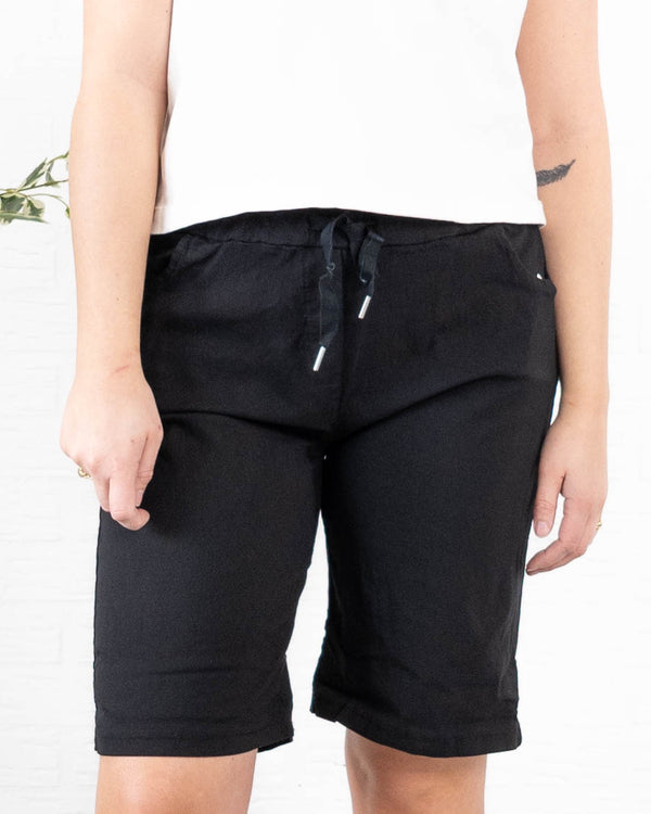 Milly shorts, Sort