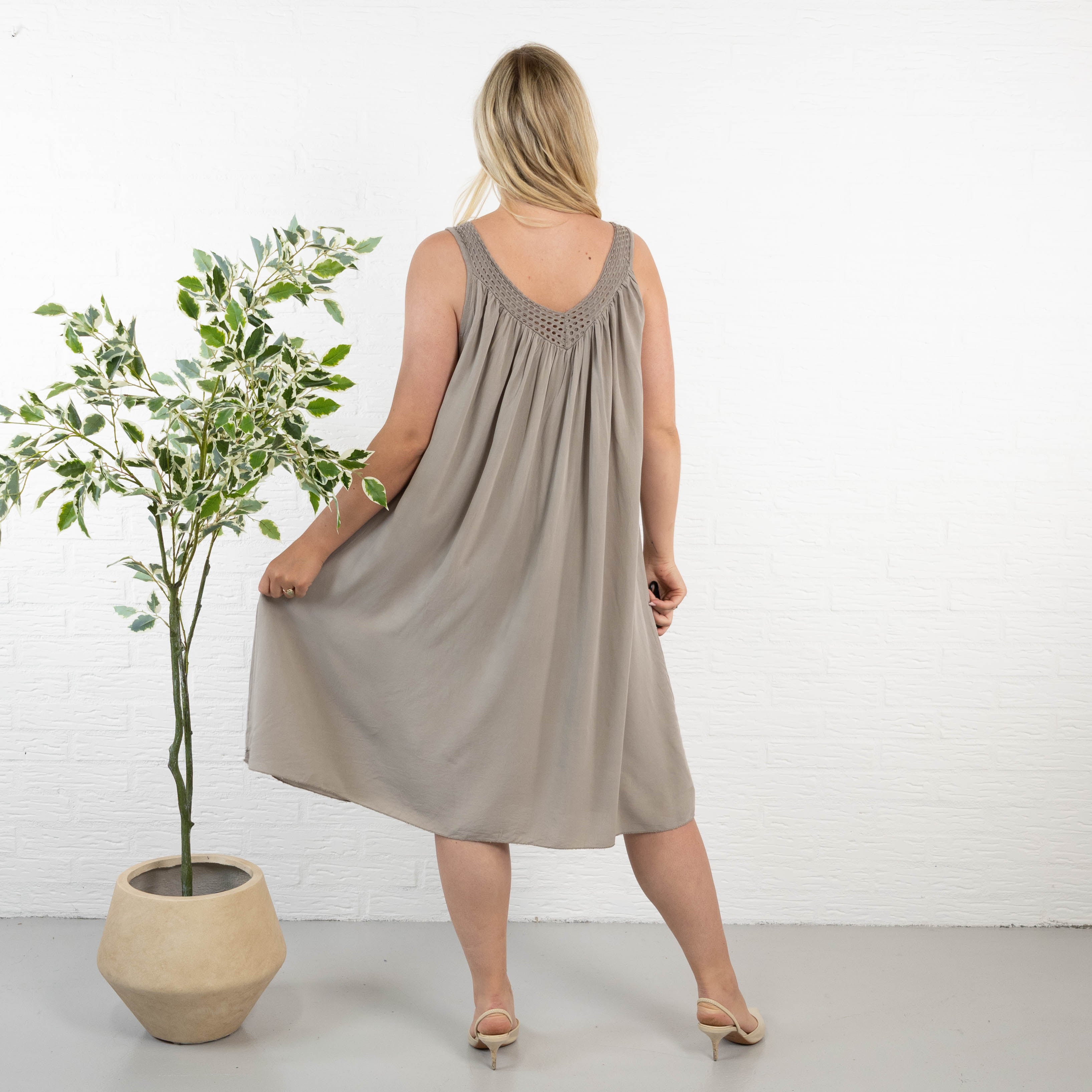 Adore kjole, Taupe