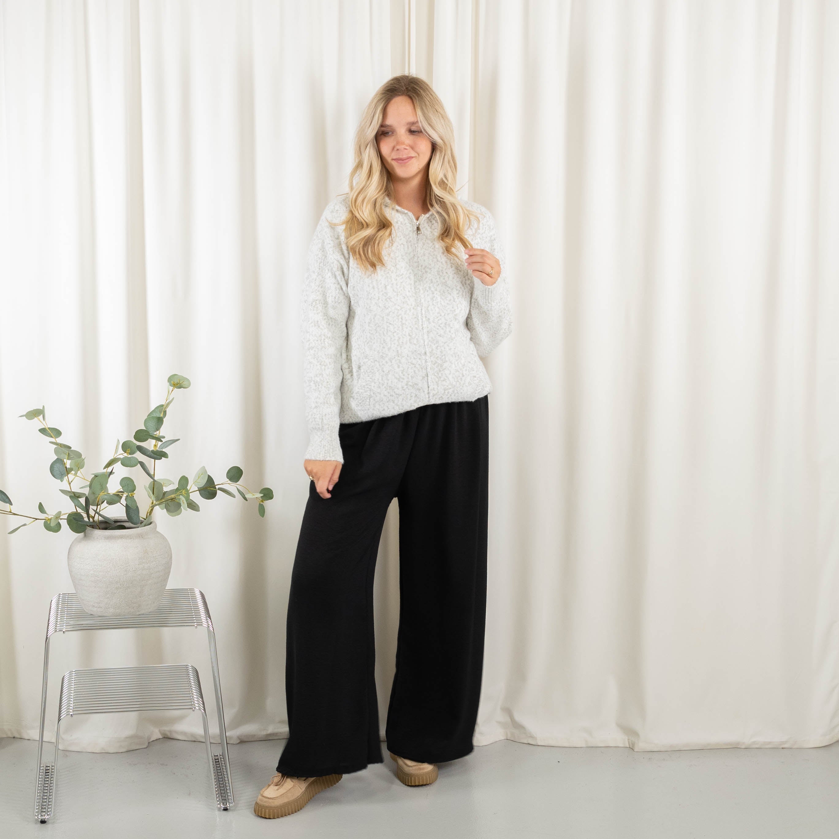 Esther cardigan, Lysegrå