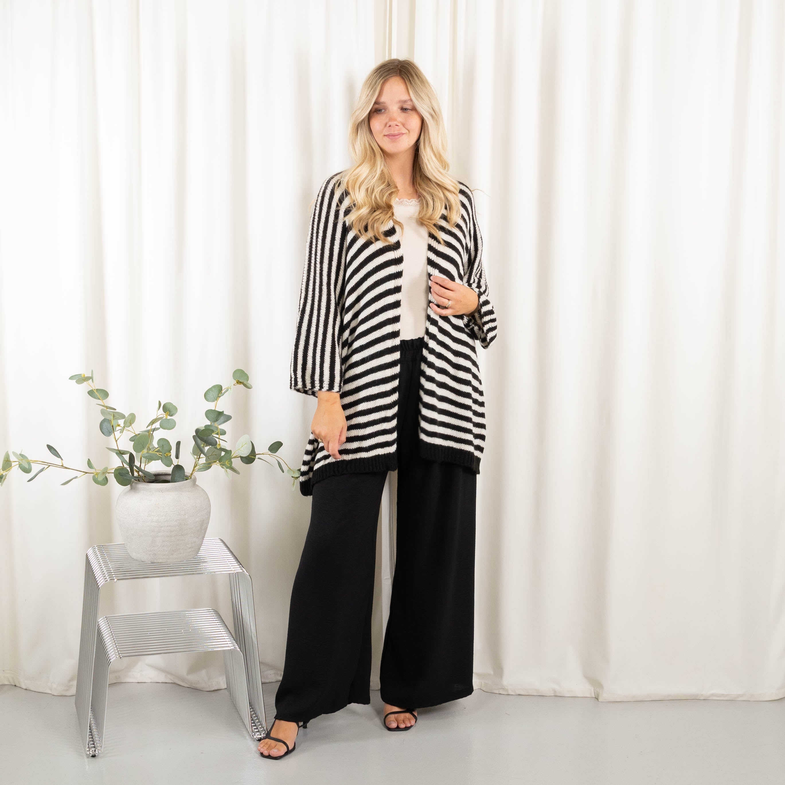 Callie cardigan, Sort