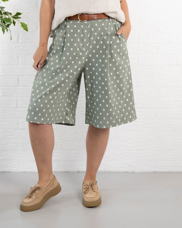 Pearl shorts, Khaki