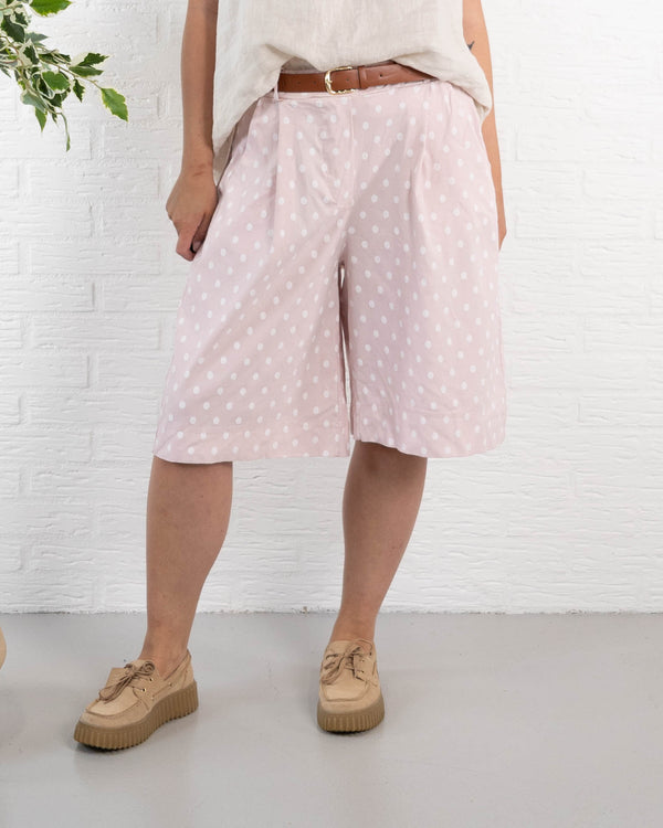 Pearl shorts, Rosa
