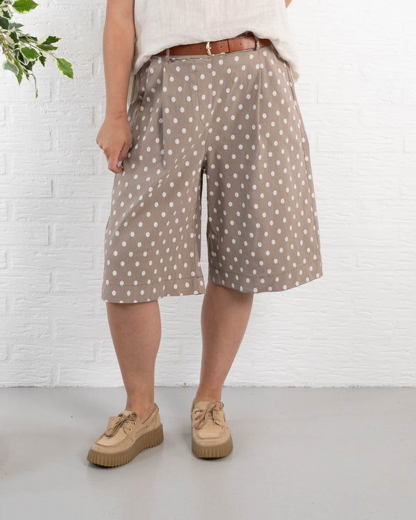 Pearl shorts, Taupe