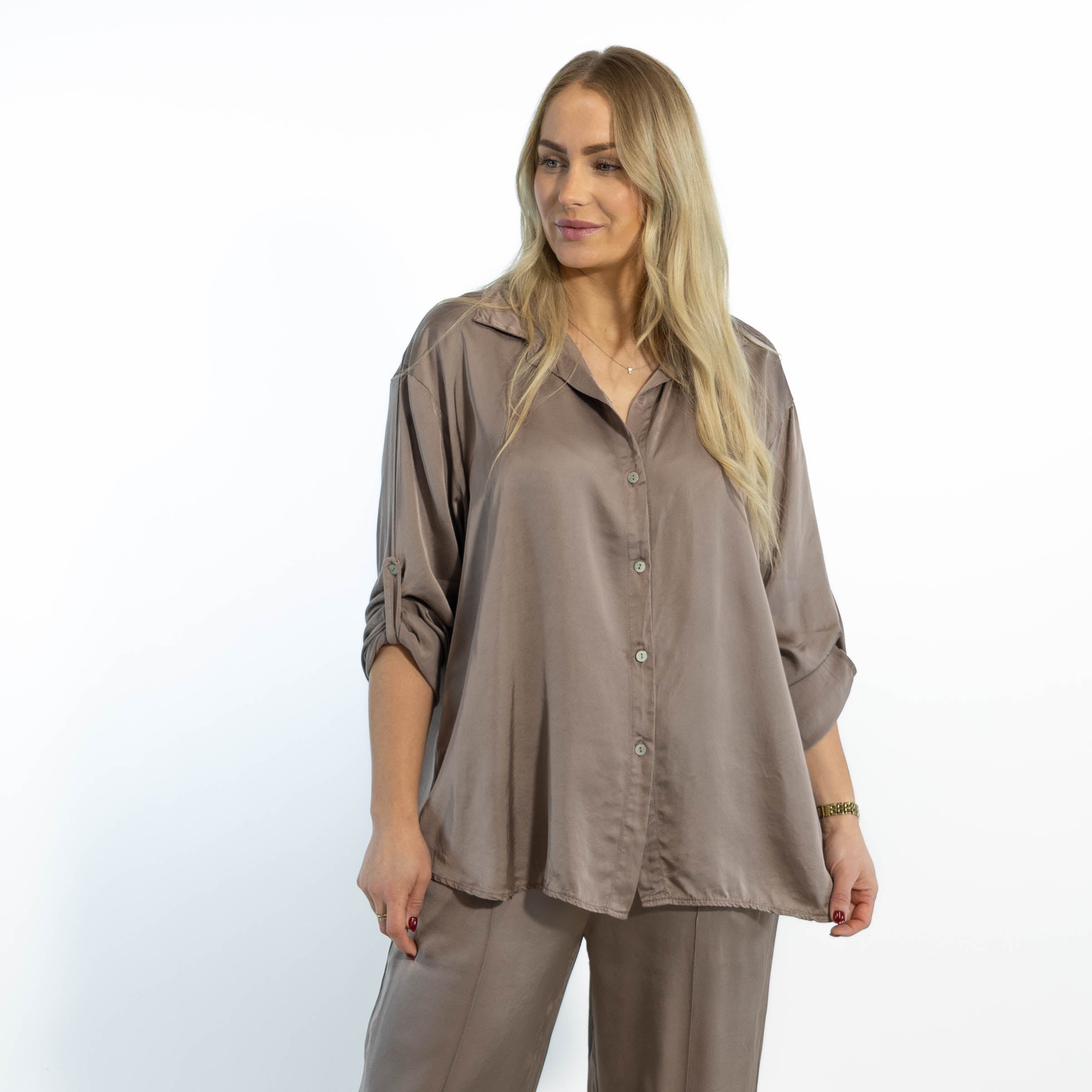 Mabel satin bluse, Taupe