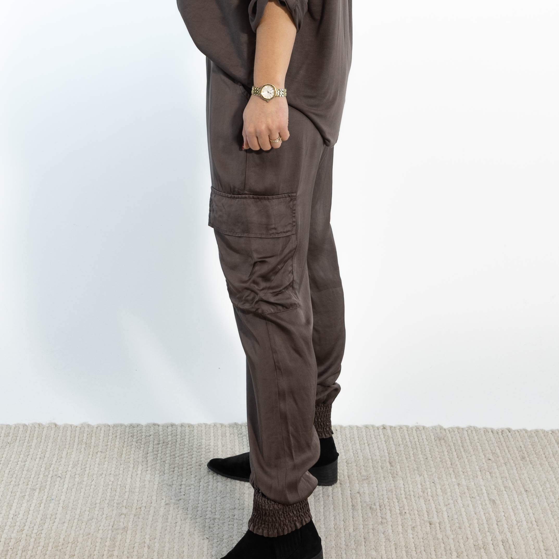 Megan combat bukser, Choko