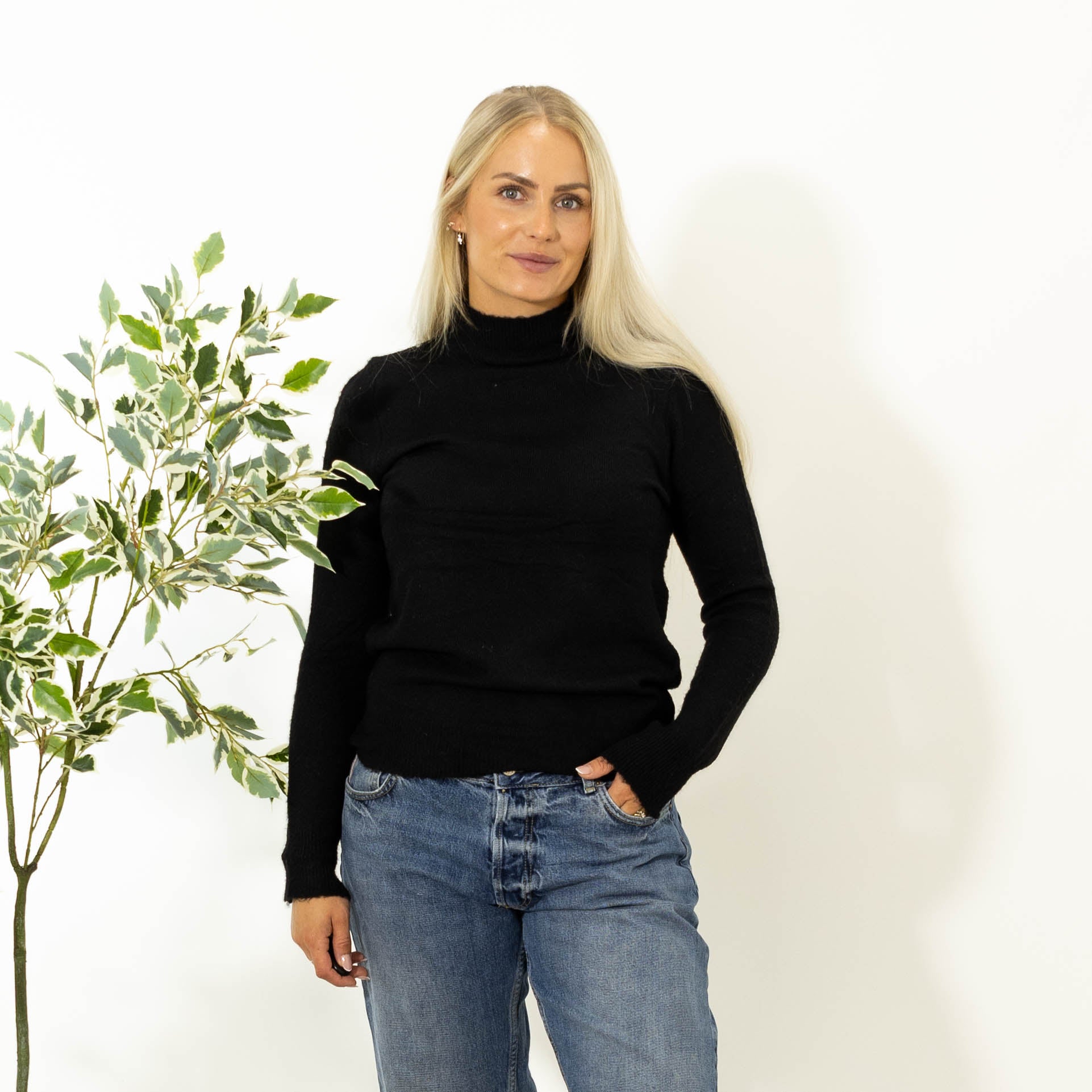 Zascha turtleneck strik, Sort