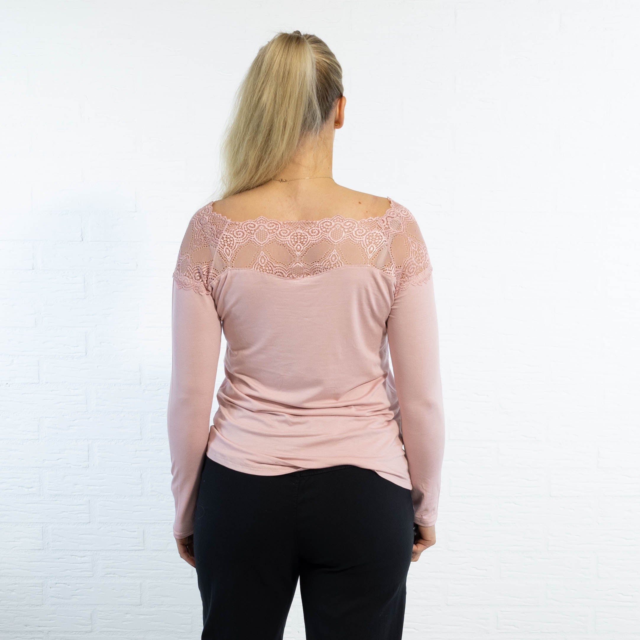 Sienna overdel, Rosa