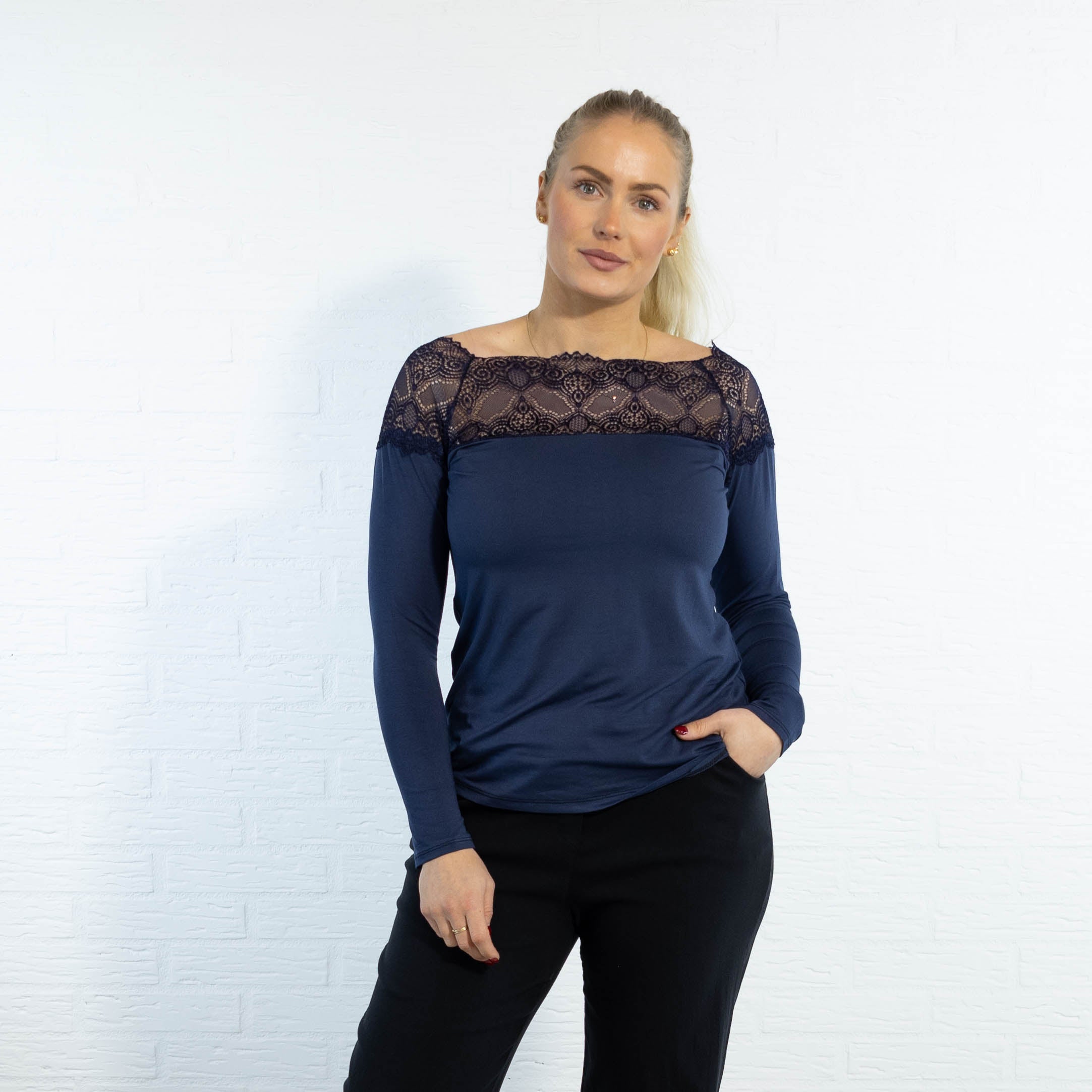 Sienna overdel, Navy