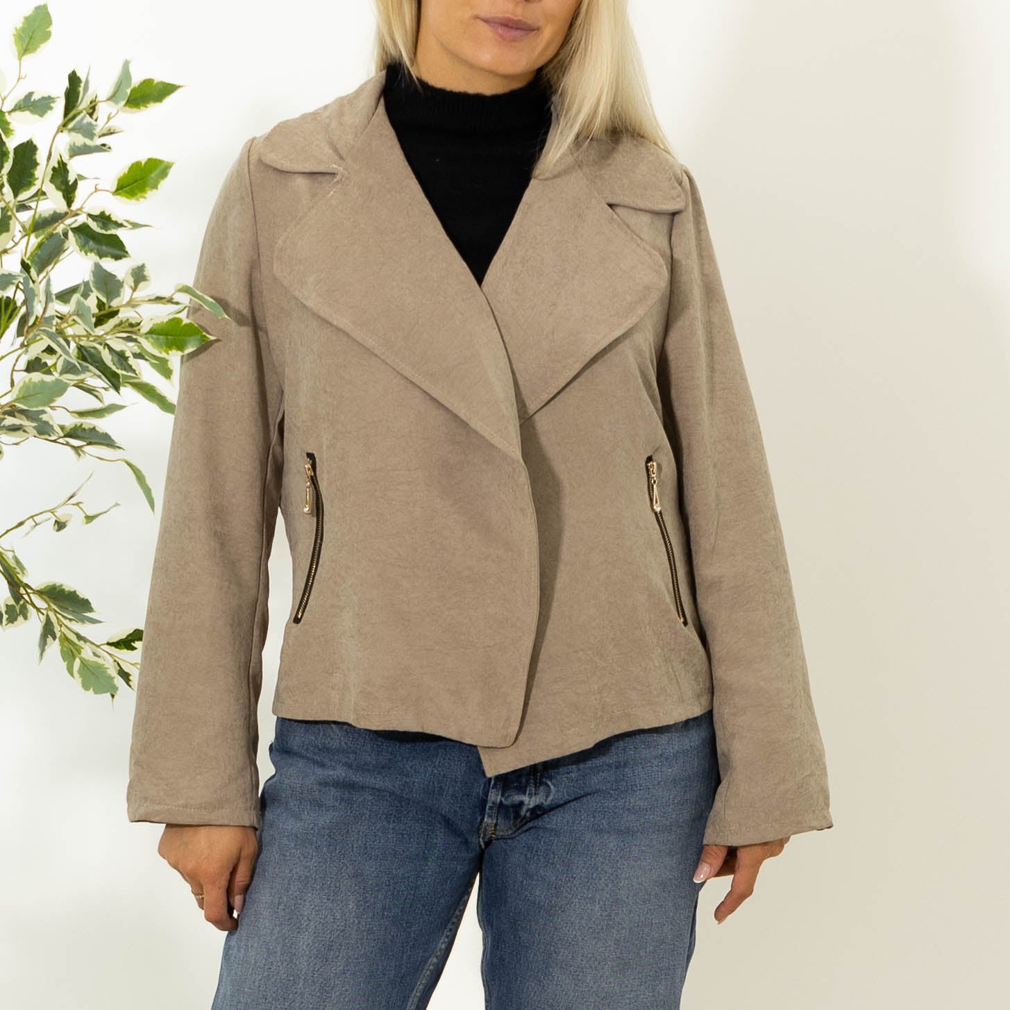Nethe kort ruskindsjakke, Taupe