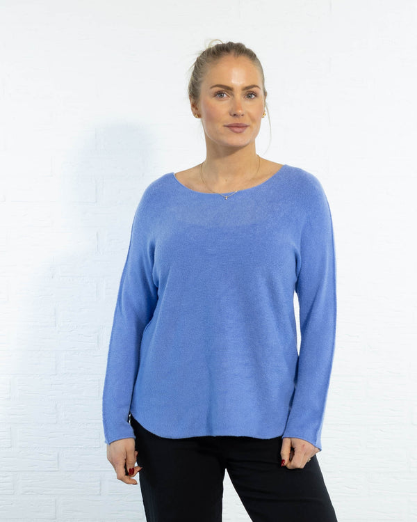 Klara rundhals strik, Lyseblå