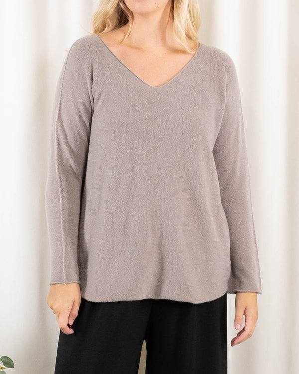 Nia strik, Taupe