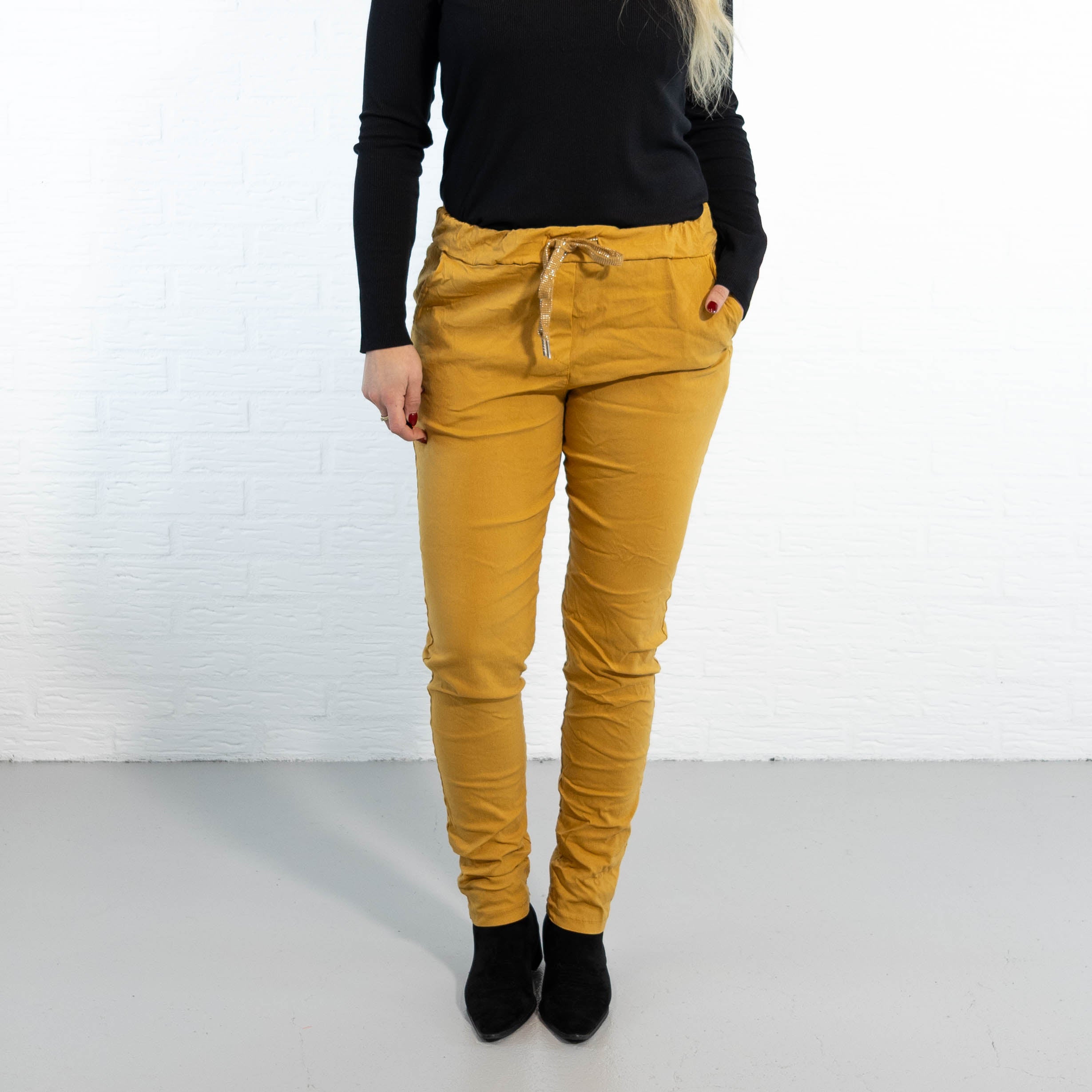 Krista bengaline bukser, Sennep