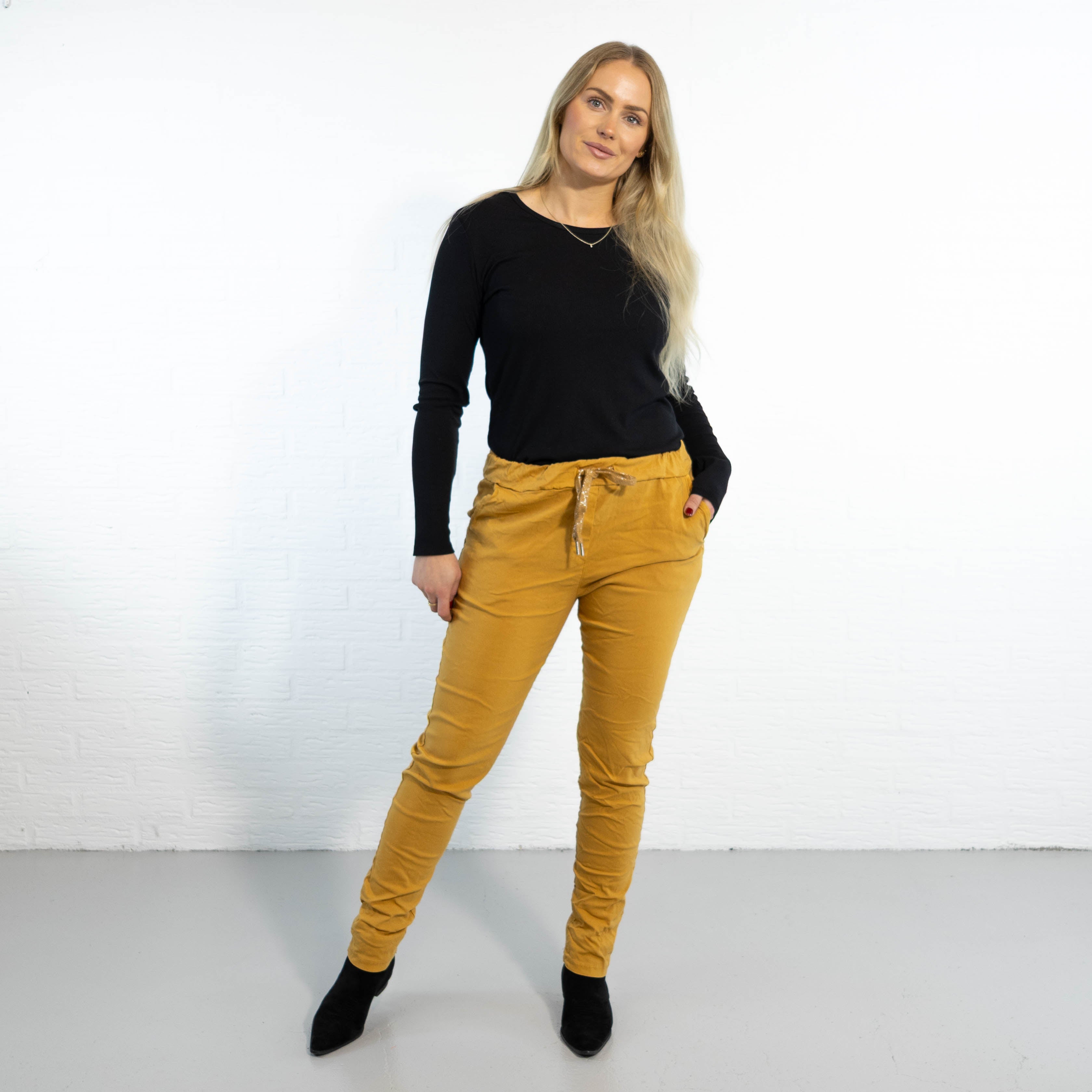 Krista bengaline bukser, Sennep