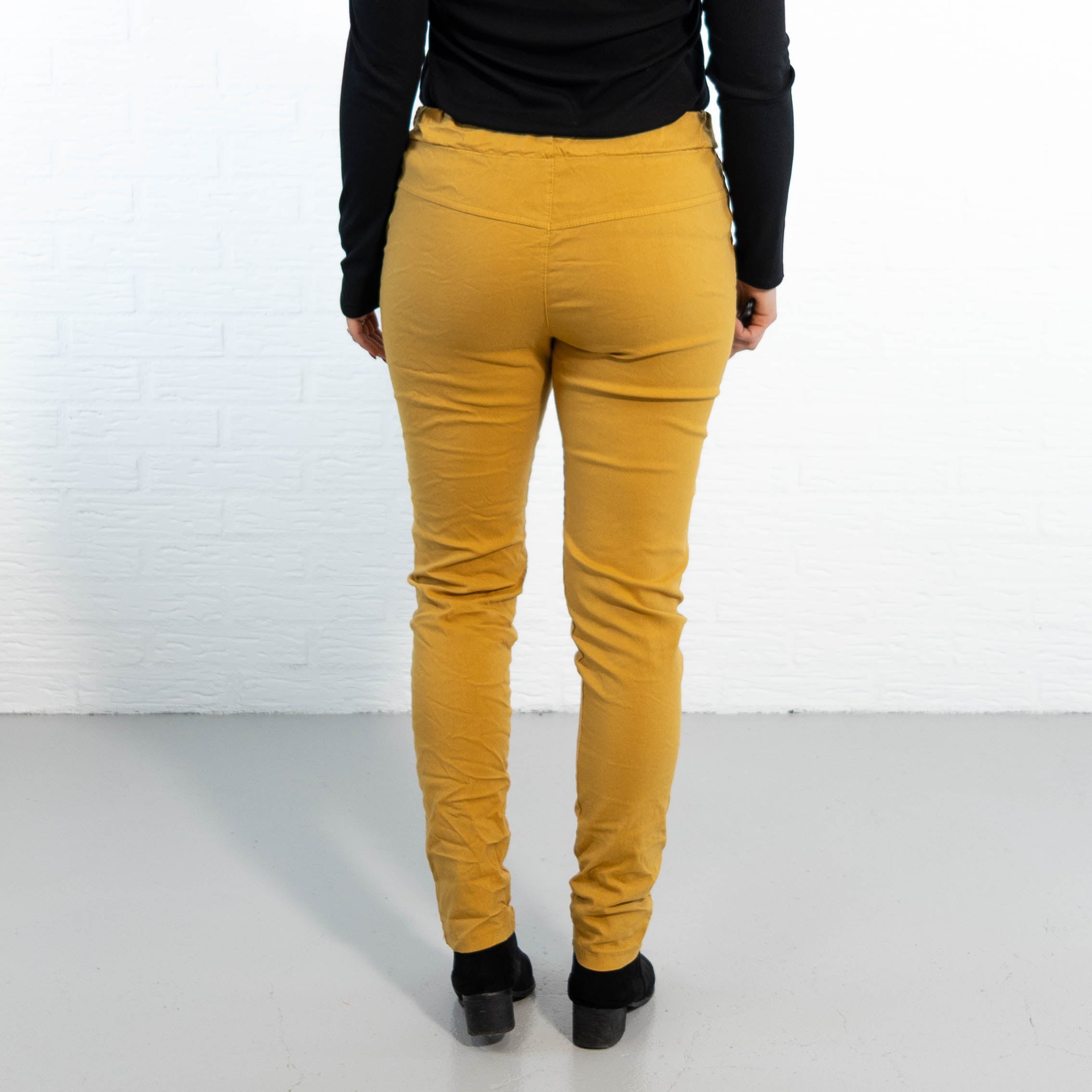 Krista bengaline bukser, Sennep