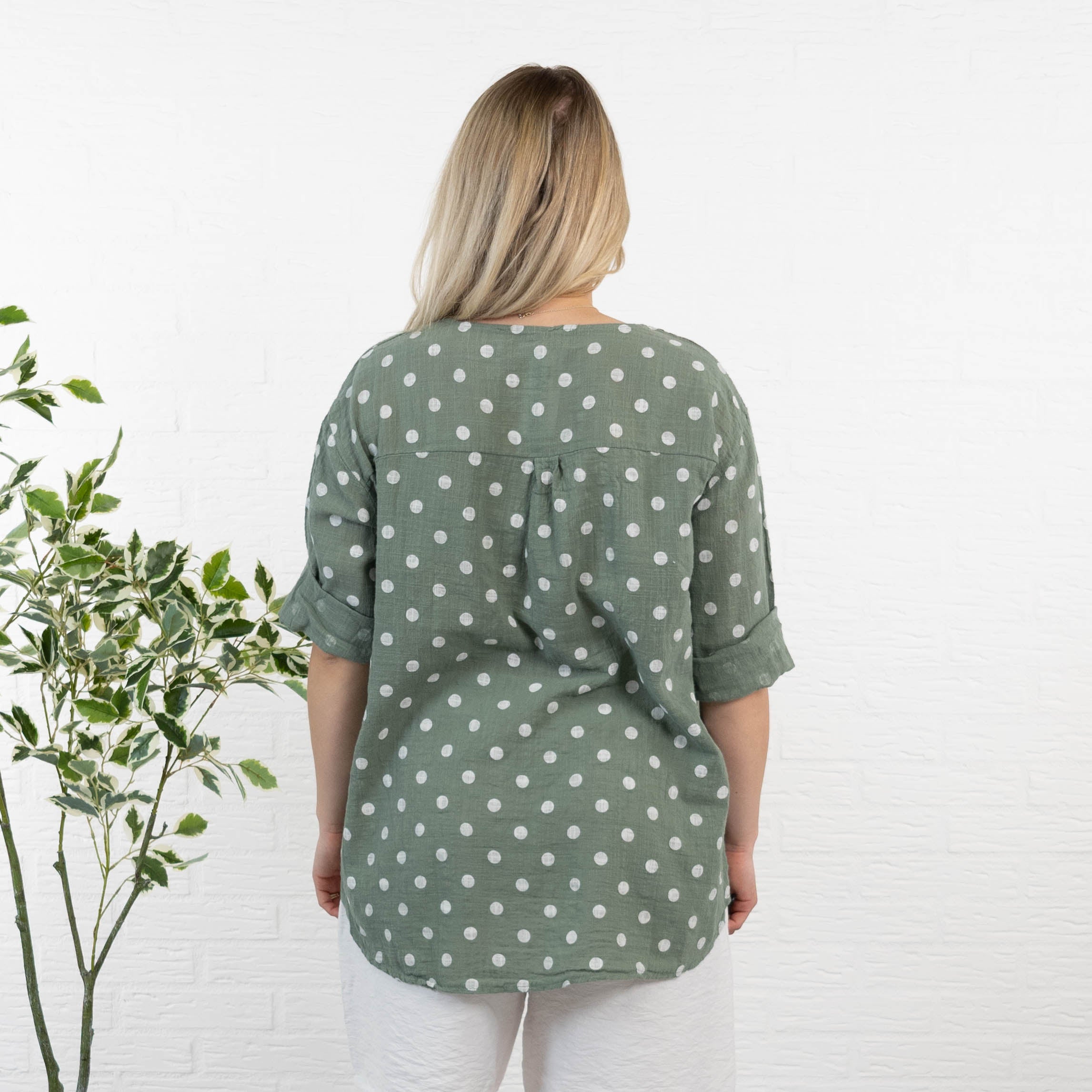 Tempt overdel, Khaki