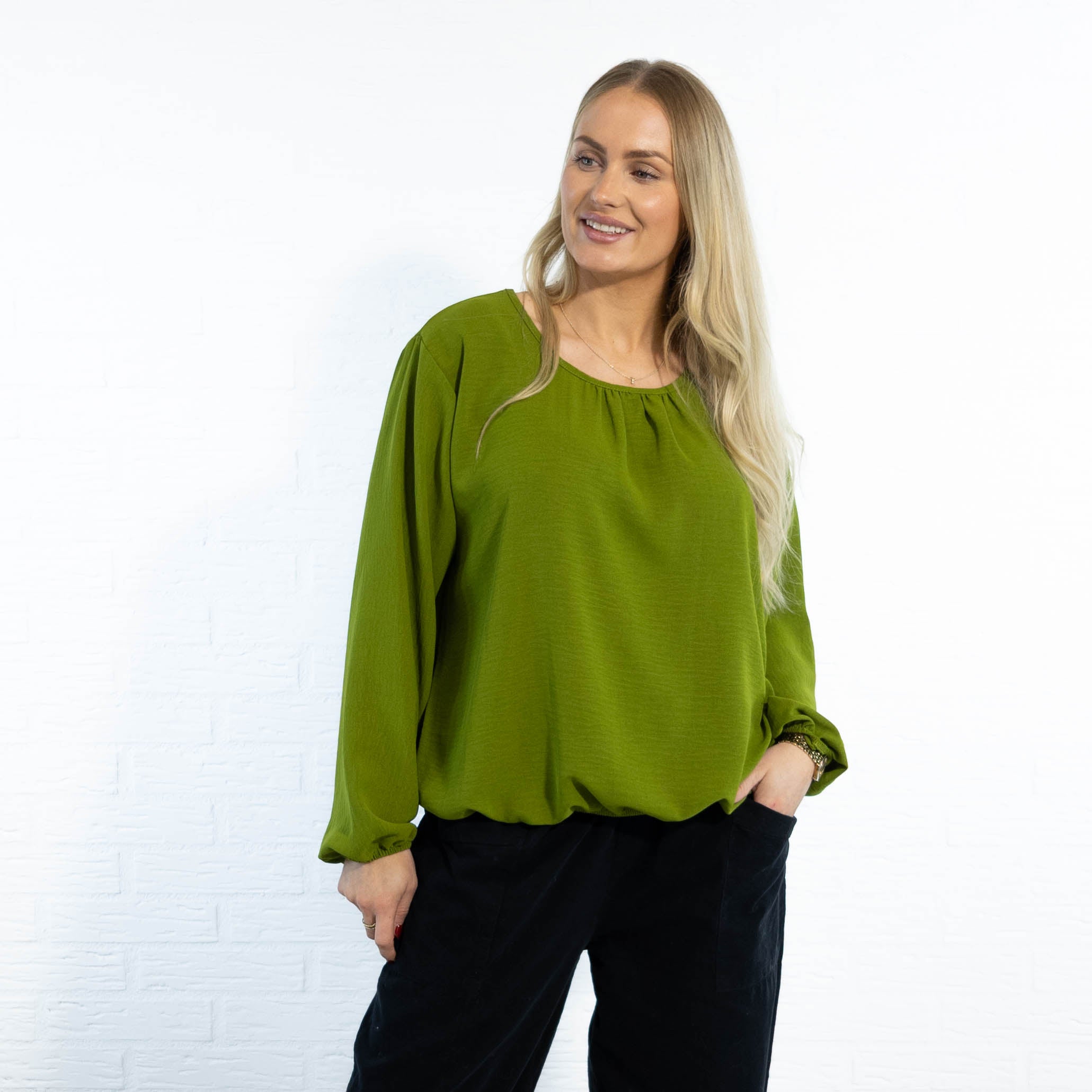 Mattie overdel, Oliven