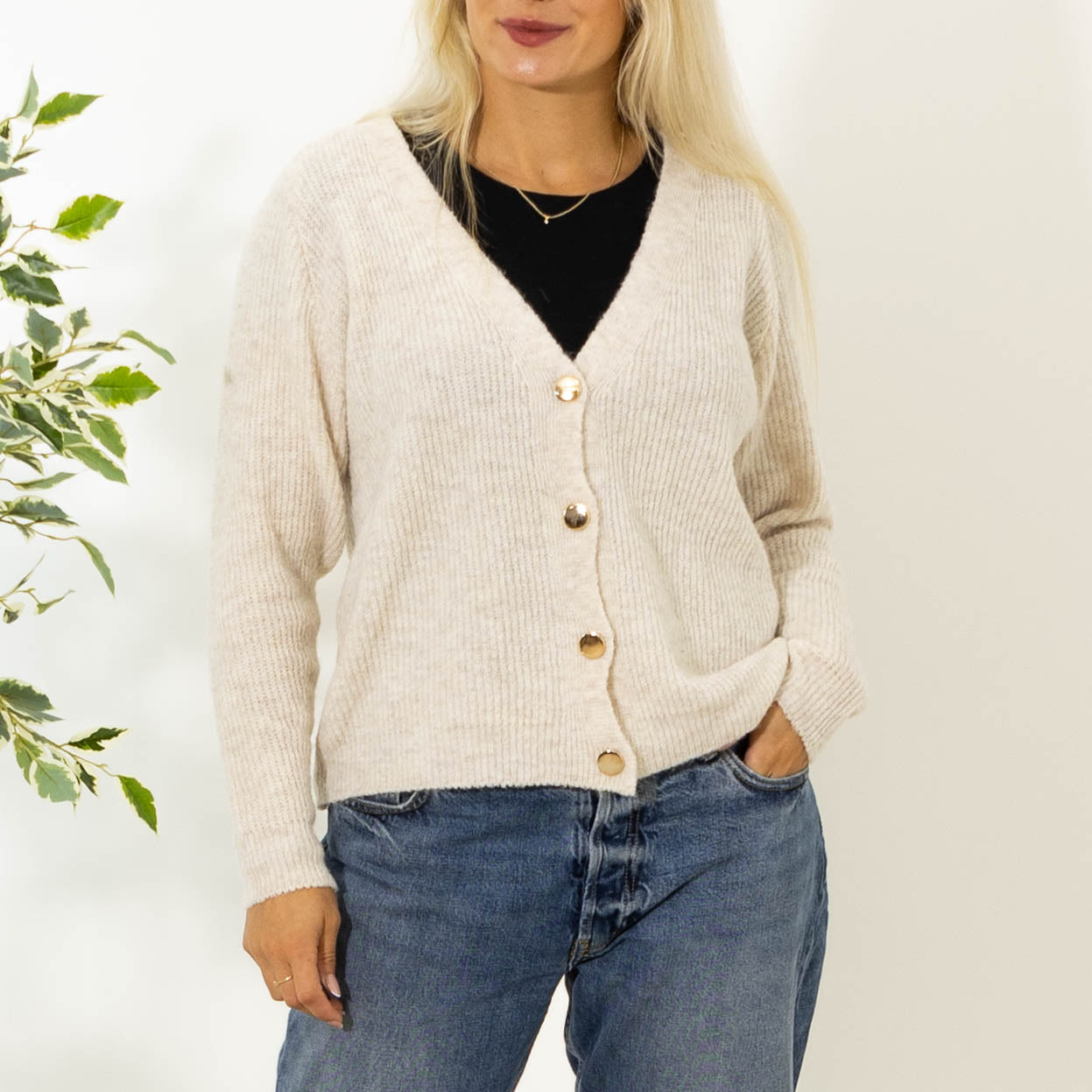 Kathrine Strik, Beige