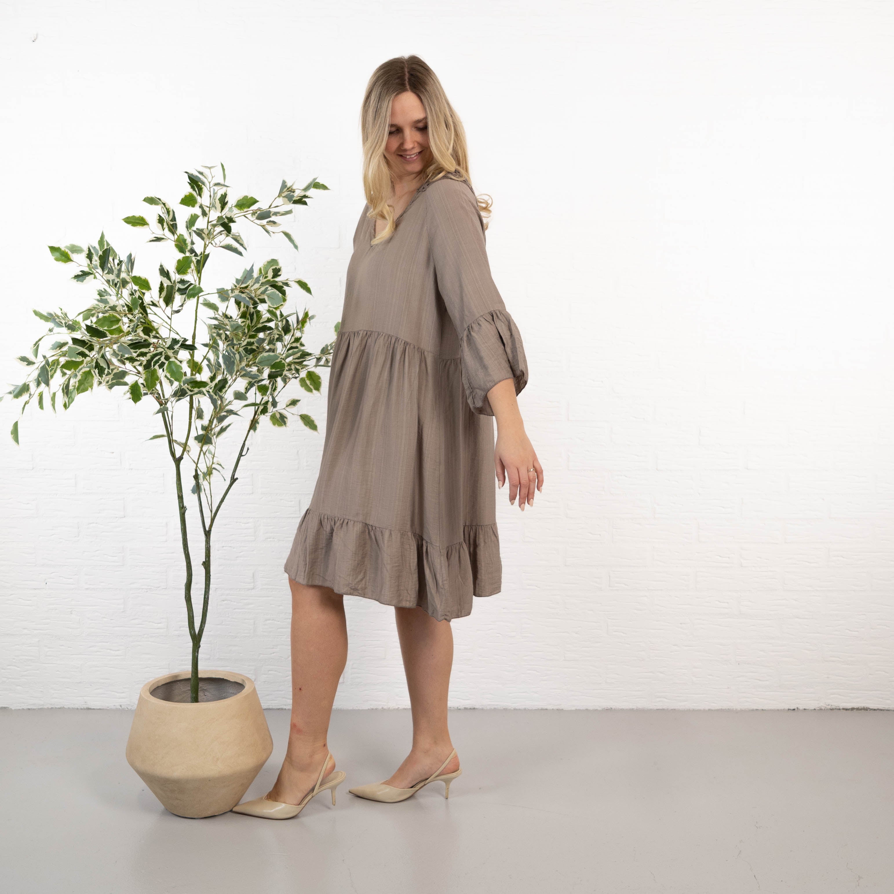 Elsebeth kjole, Taupe