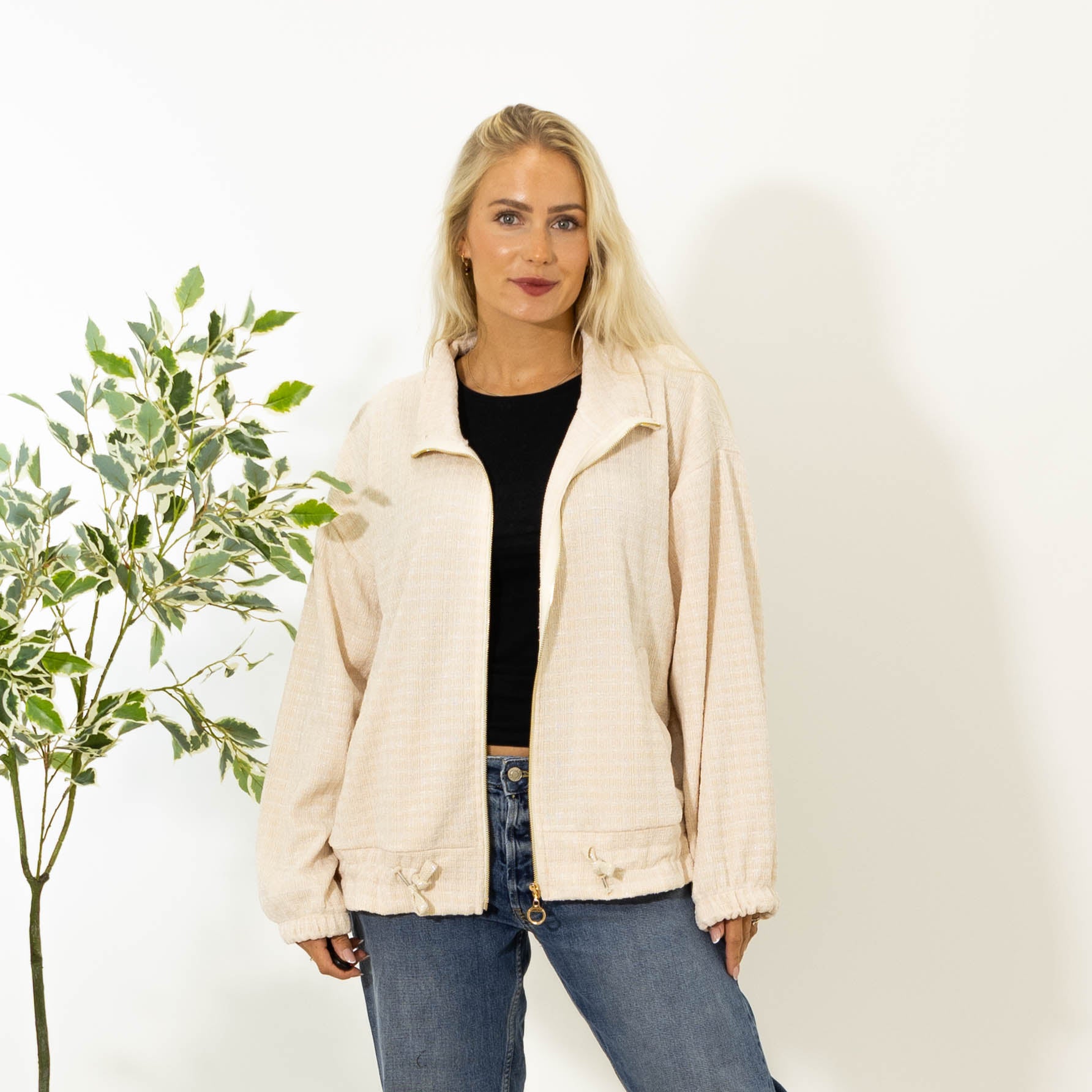 Mercy ternet bomber jakke, Råhvid
