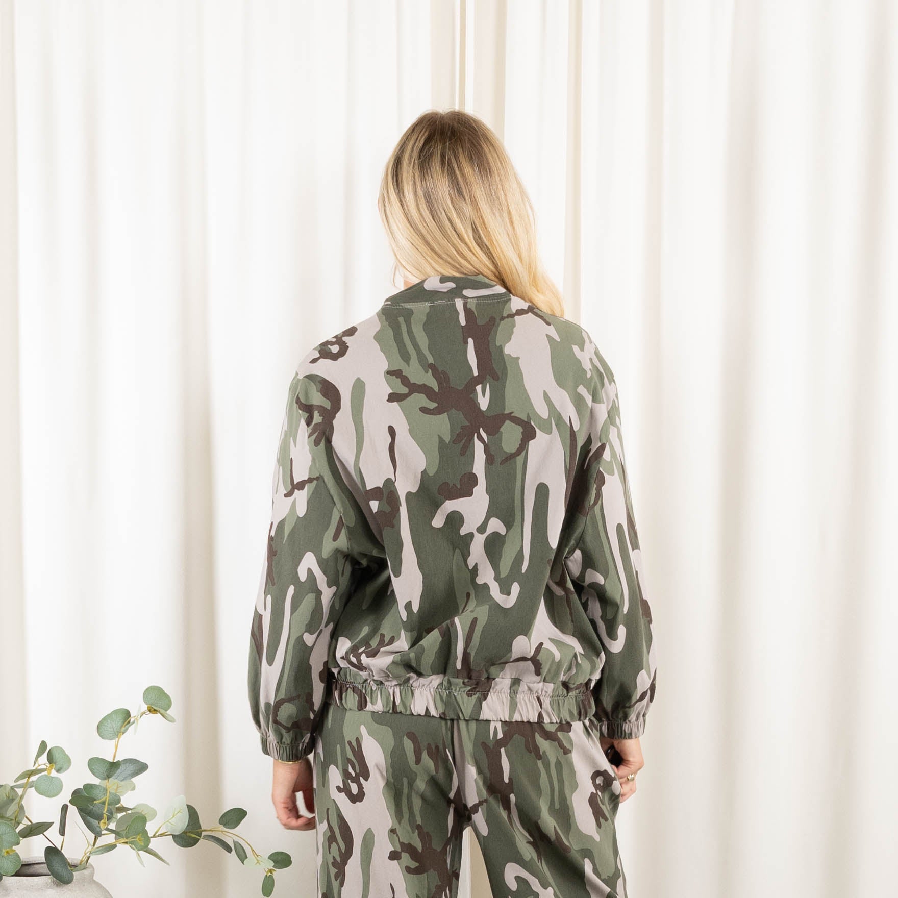 Glow jakke, Khaki