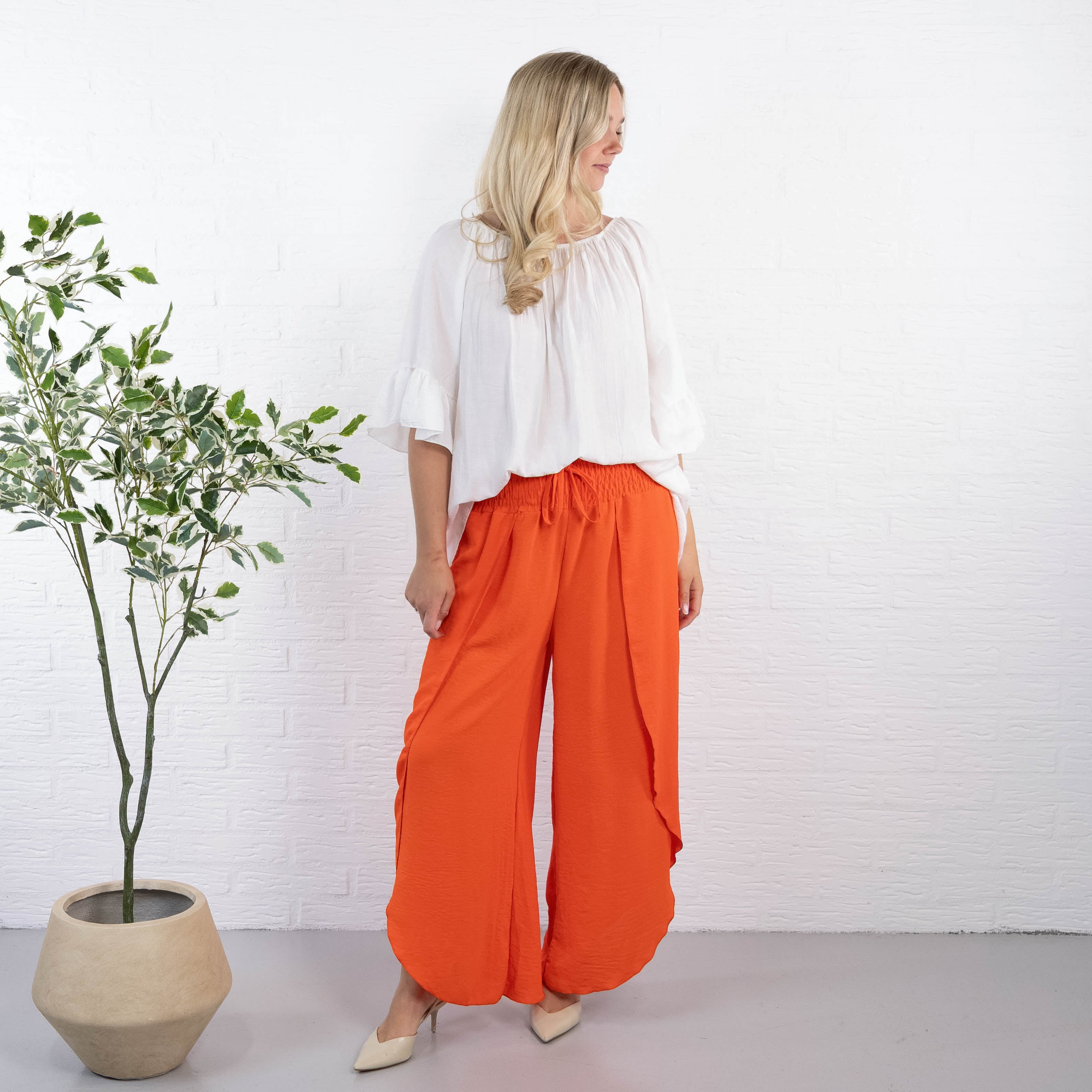 Jade bukser, Orange