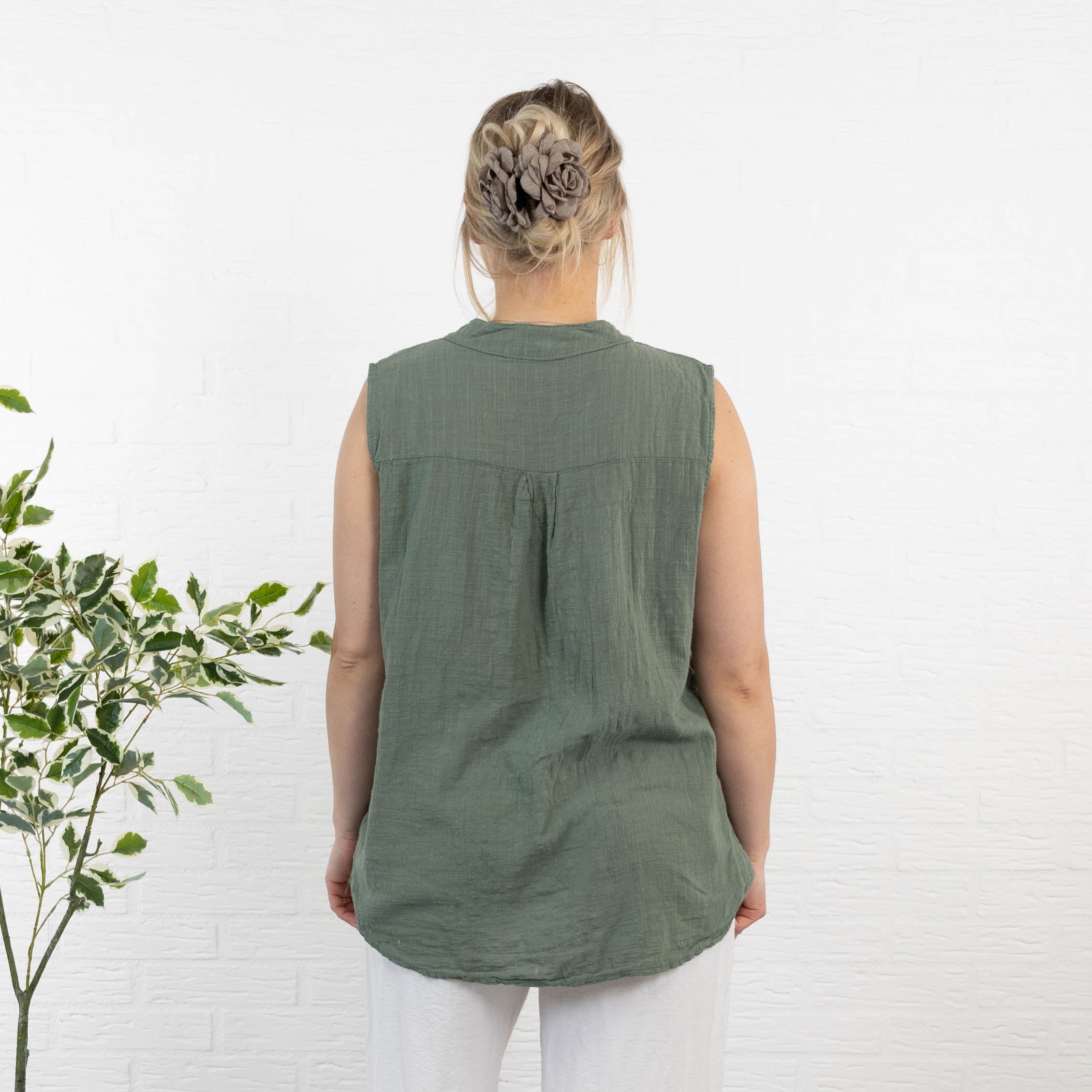 Toya overdel, Khaki