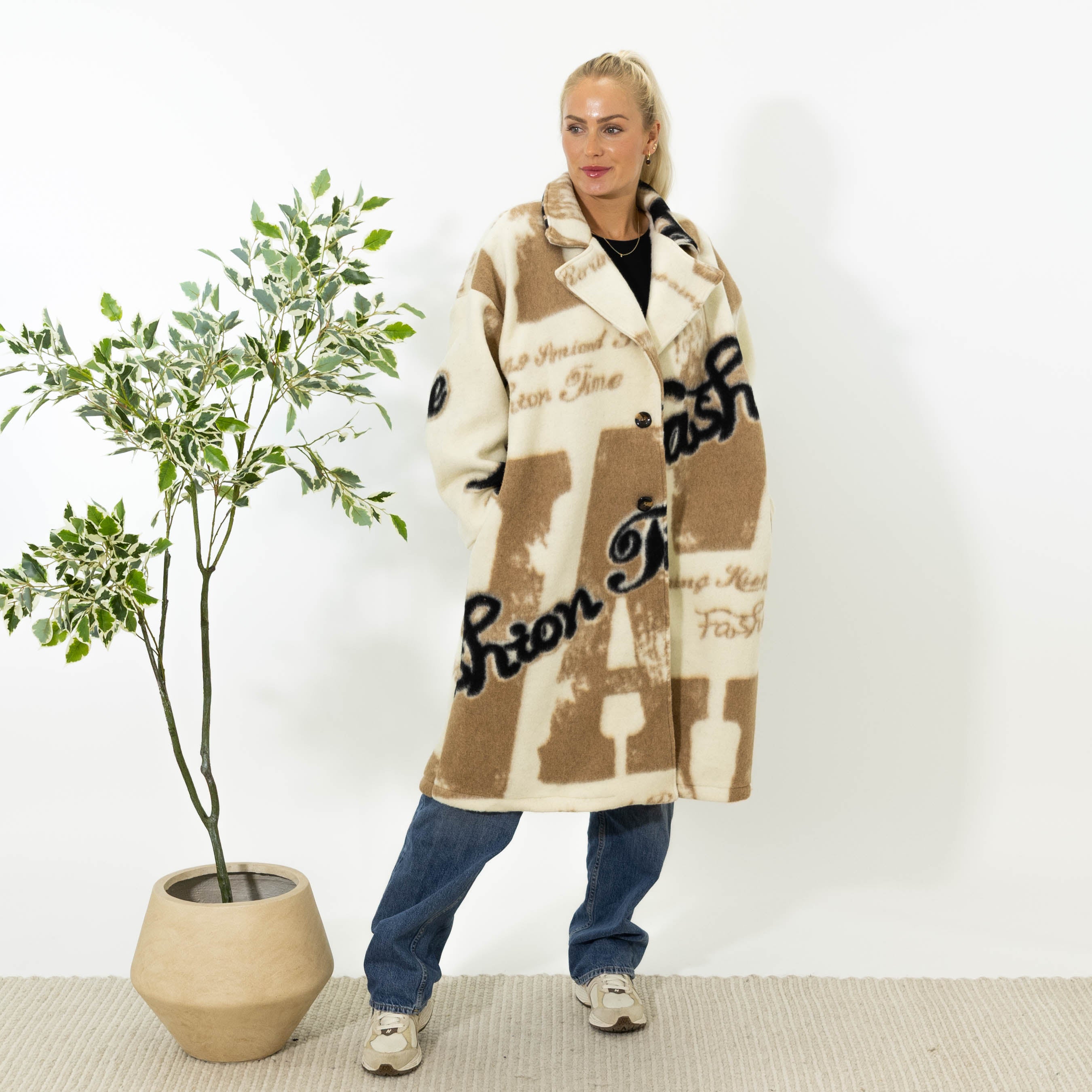 Peggy uld frakke, Råhvid