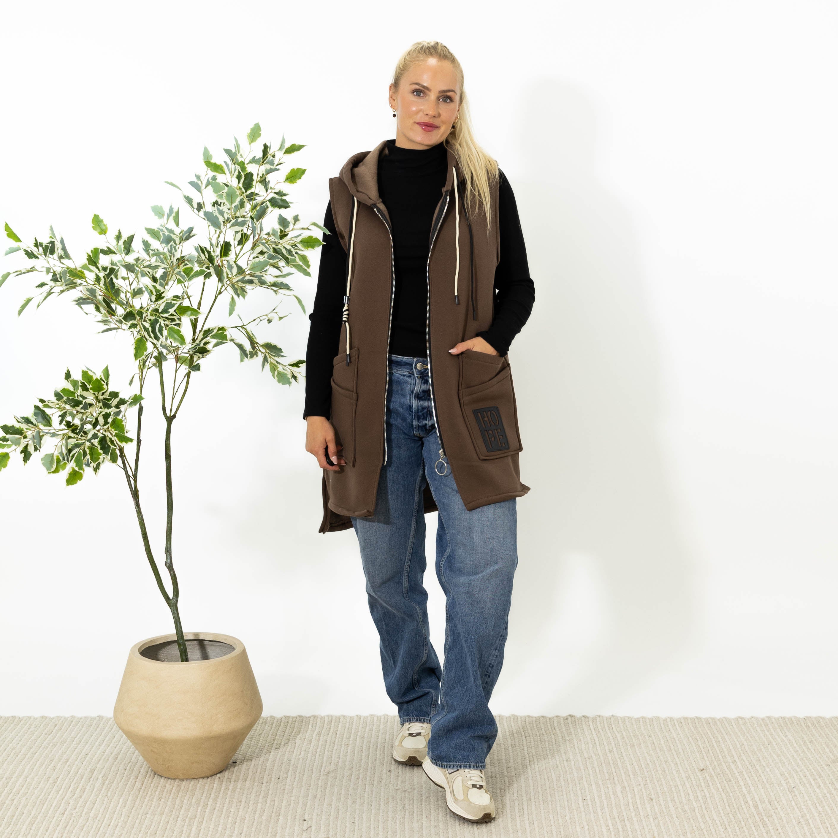 Kamma sweatshirt vest, Choko