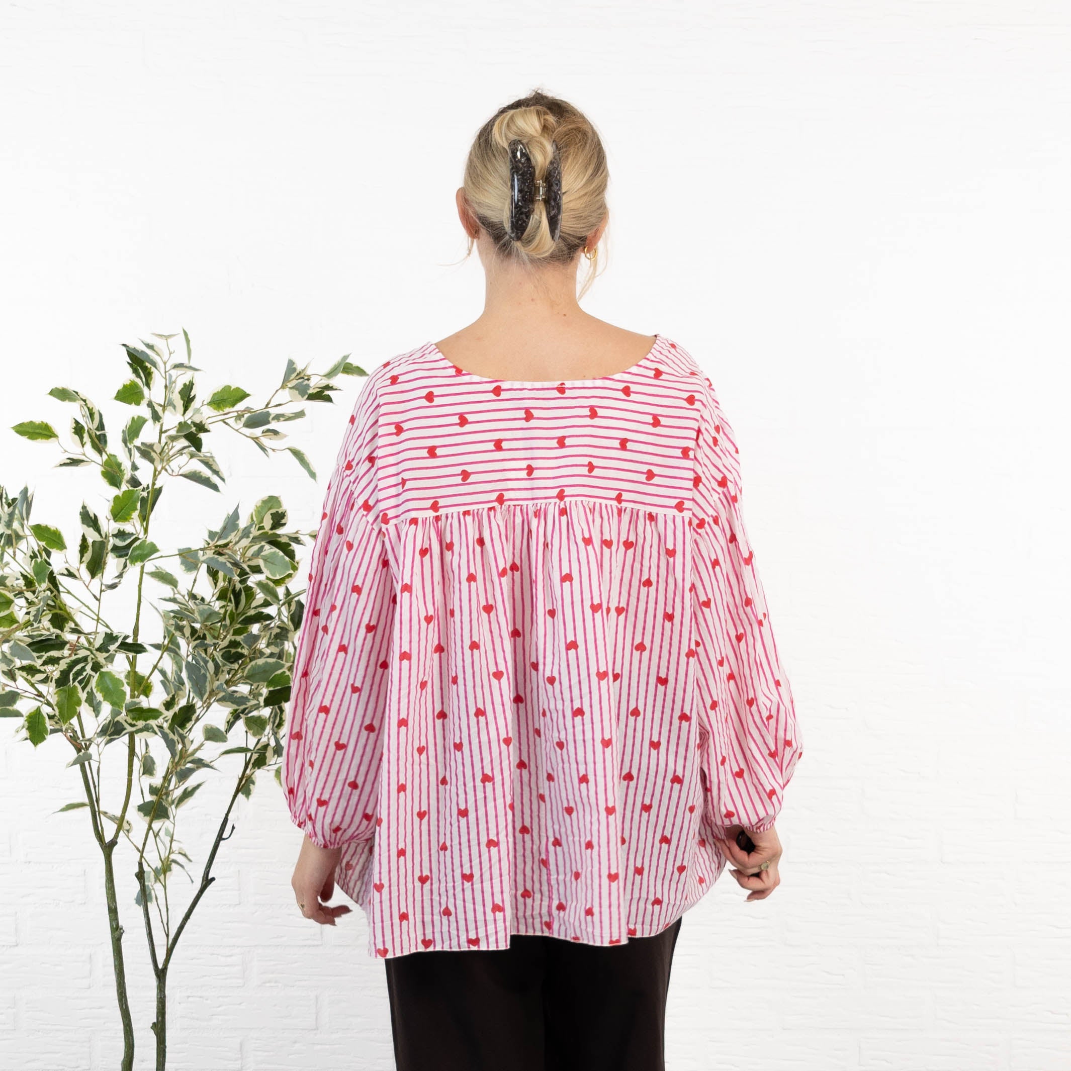 Maria overdel, Pink