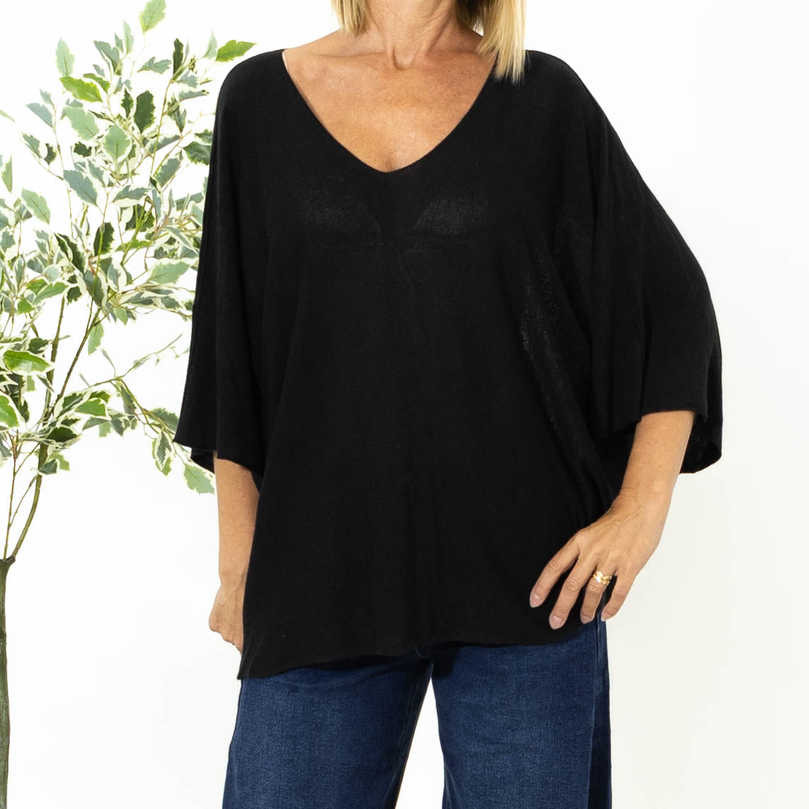 Lilli batwing strik, Sort