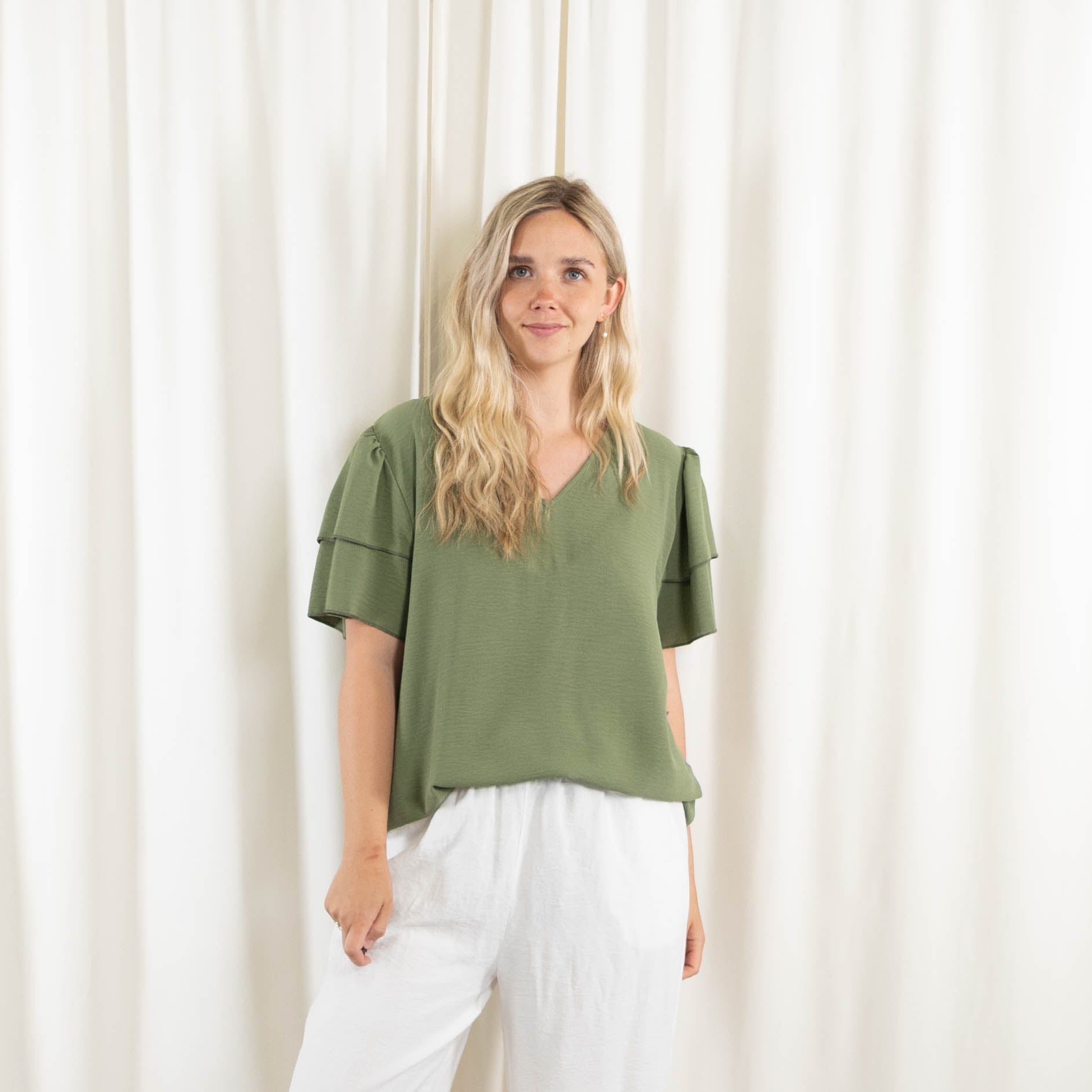Sage overdel, Khaki