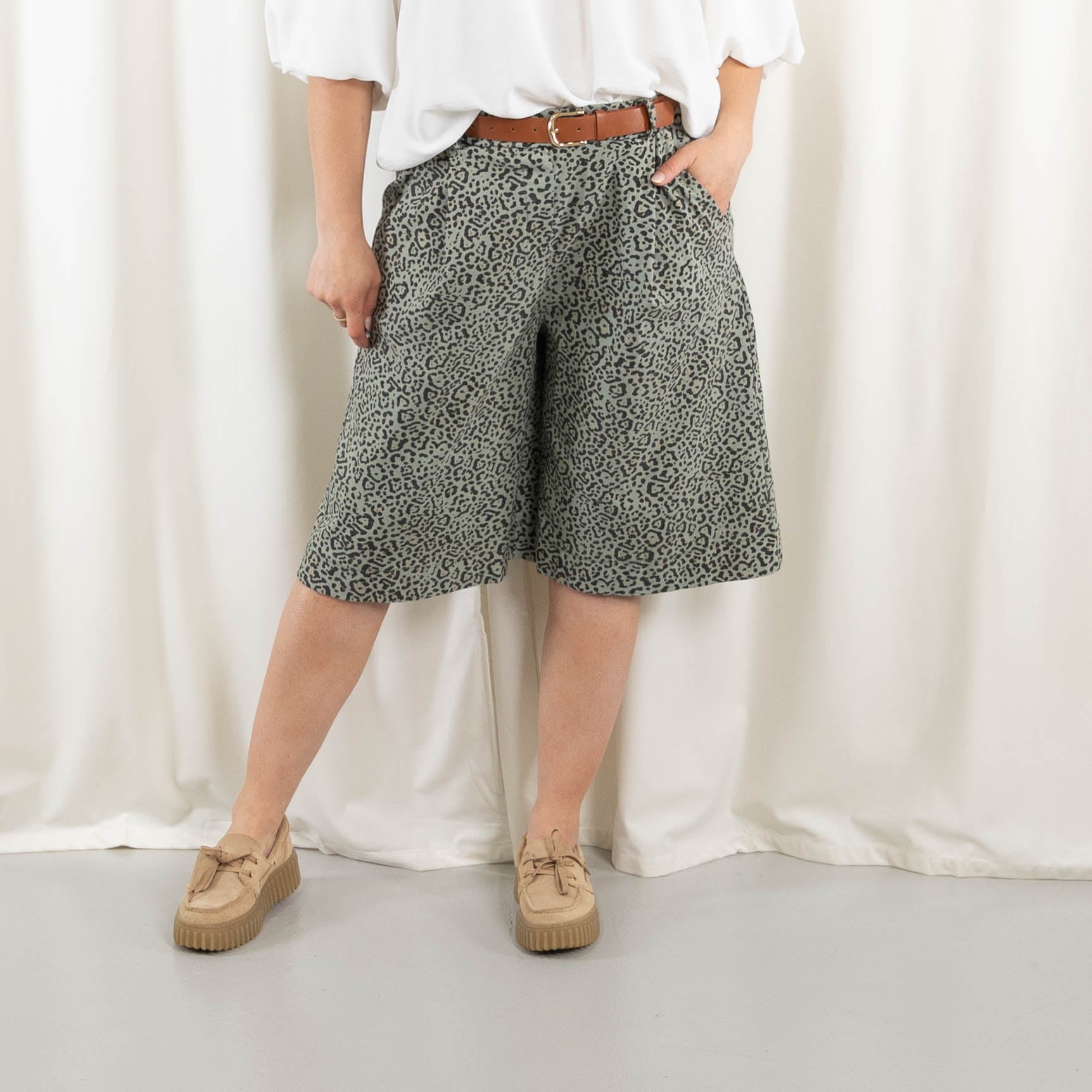 Leopold shorts, Khaki