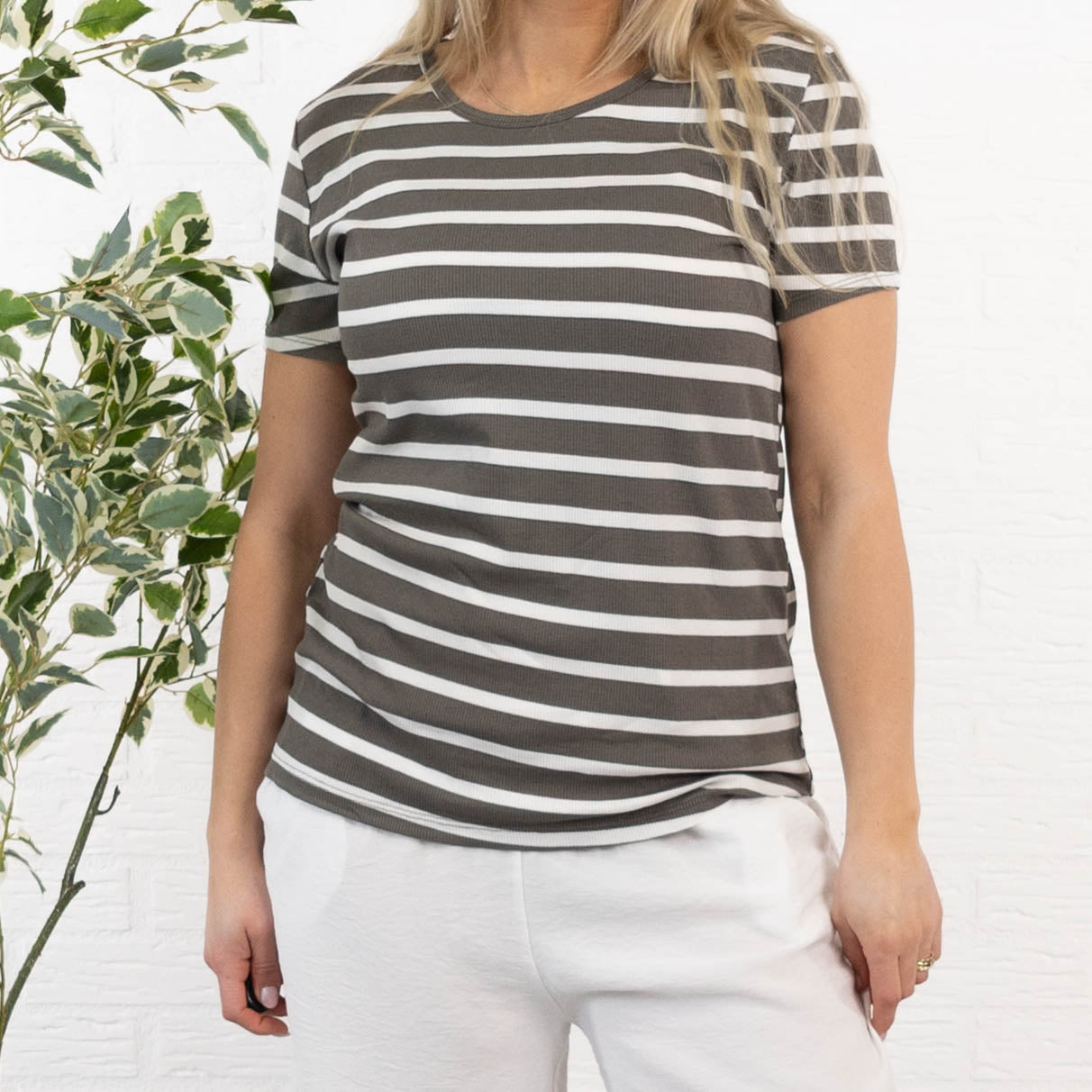 Alina t-shirt, Khaki