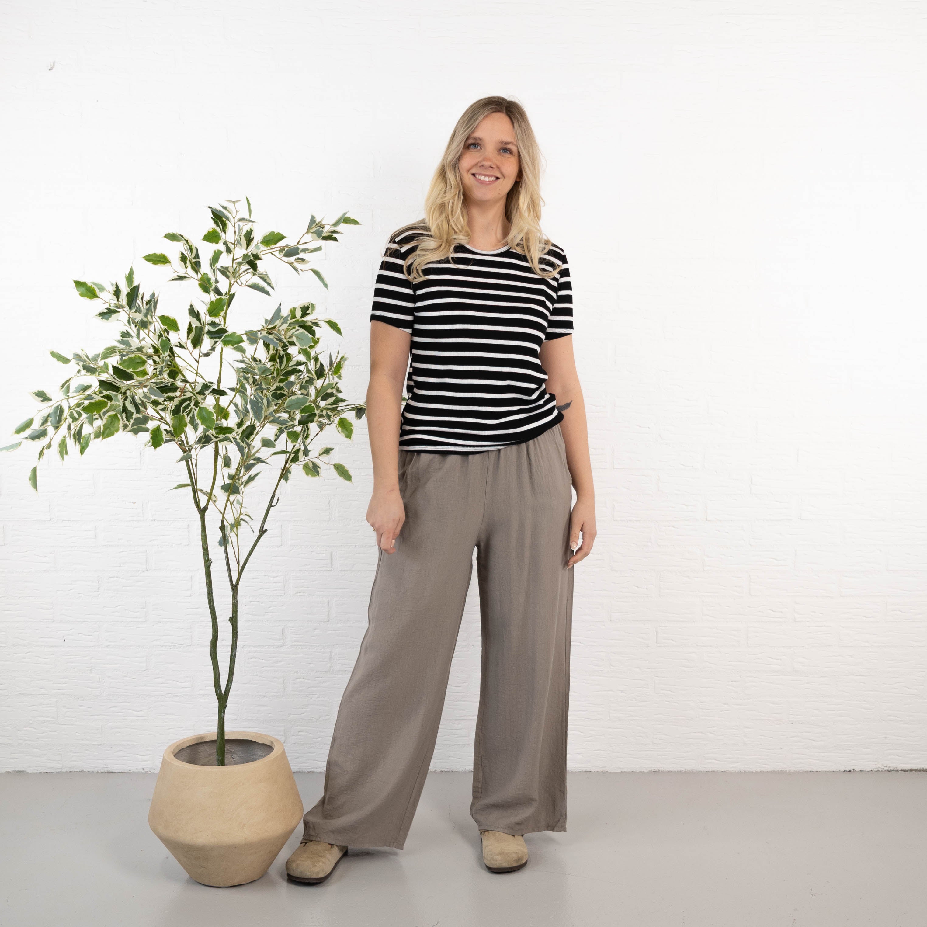 Alina t-shirt, Sort