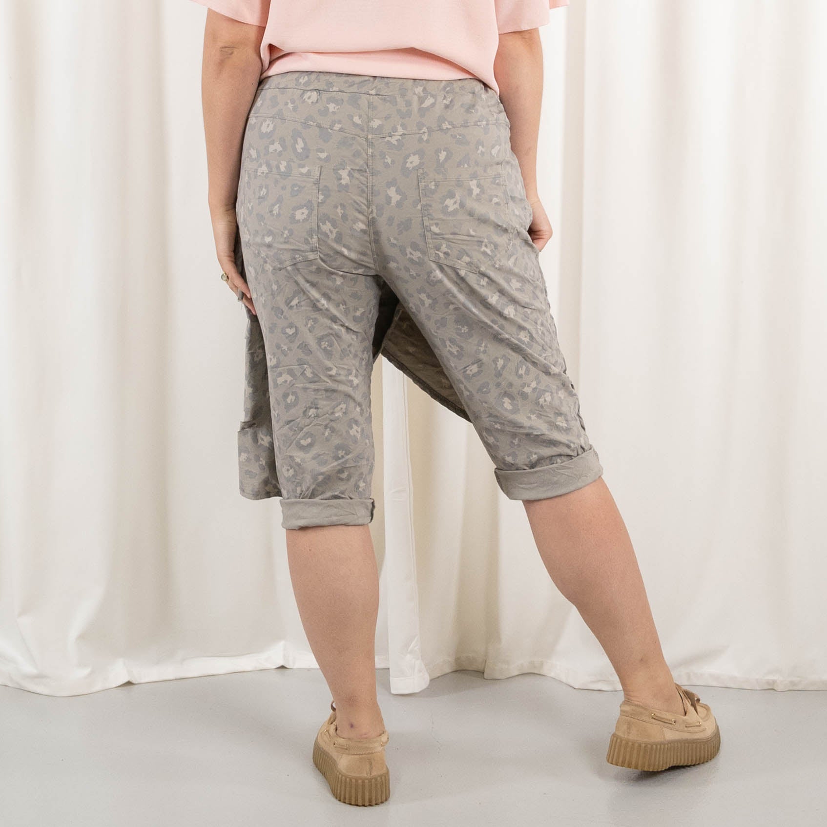 Carolyn shorts, Grå