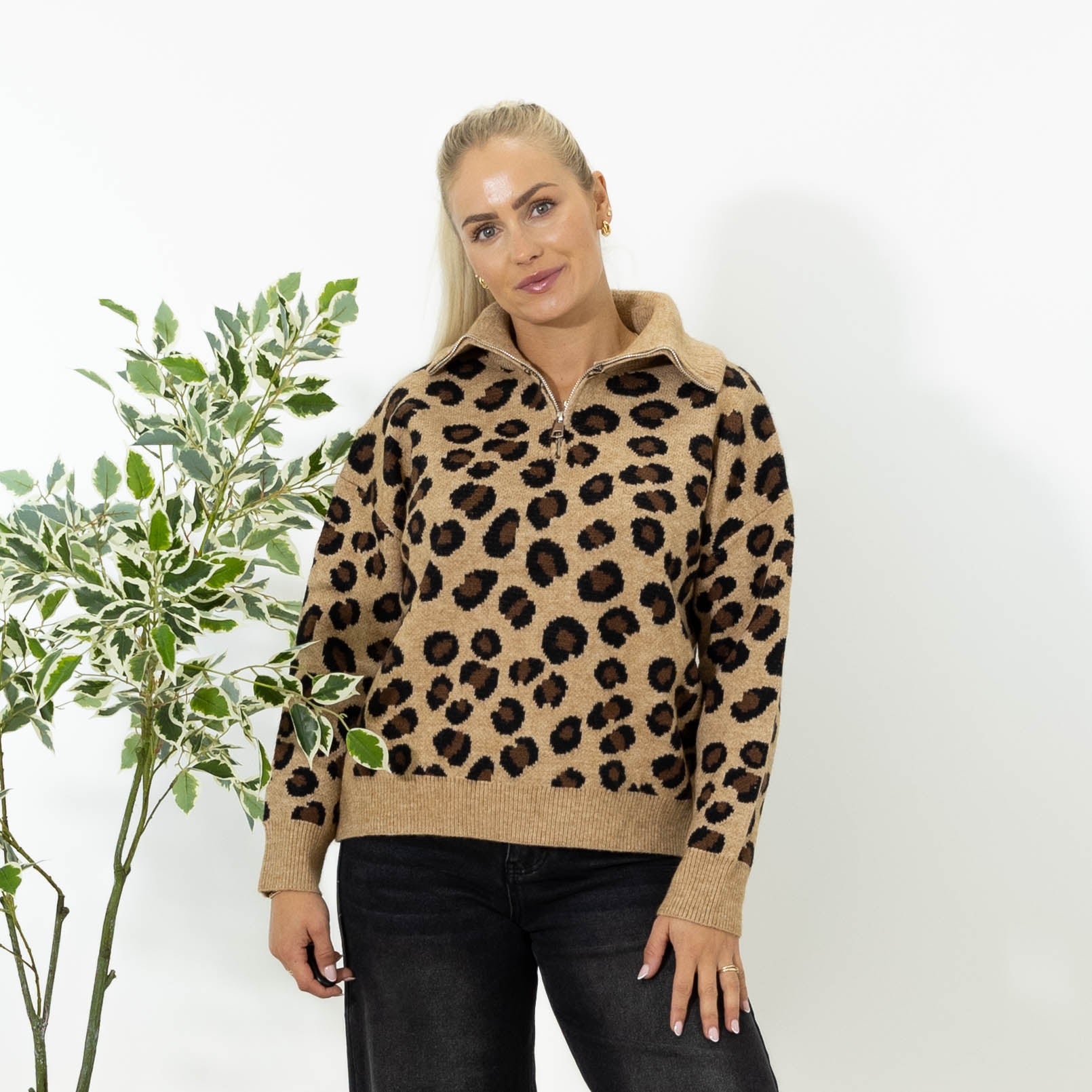 Bangkok leopard strik, Camel