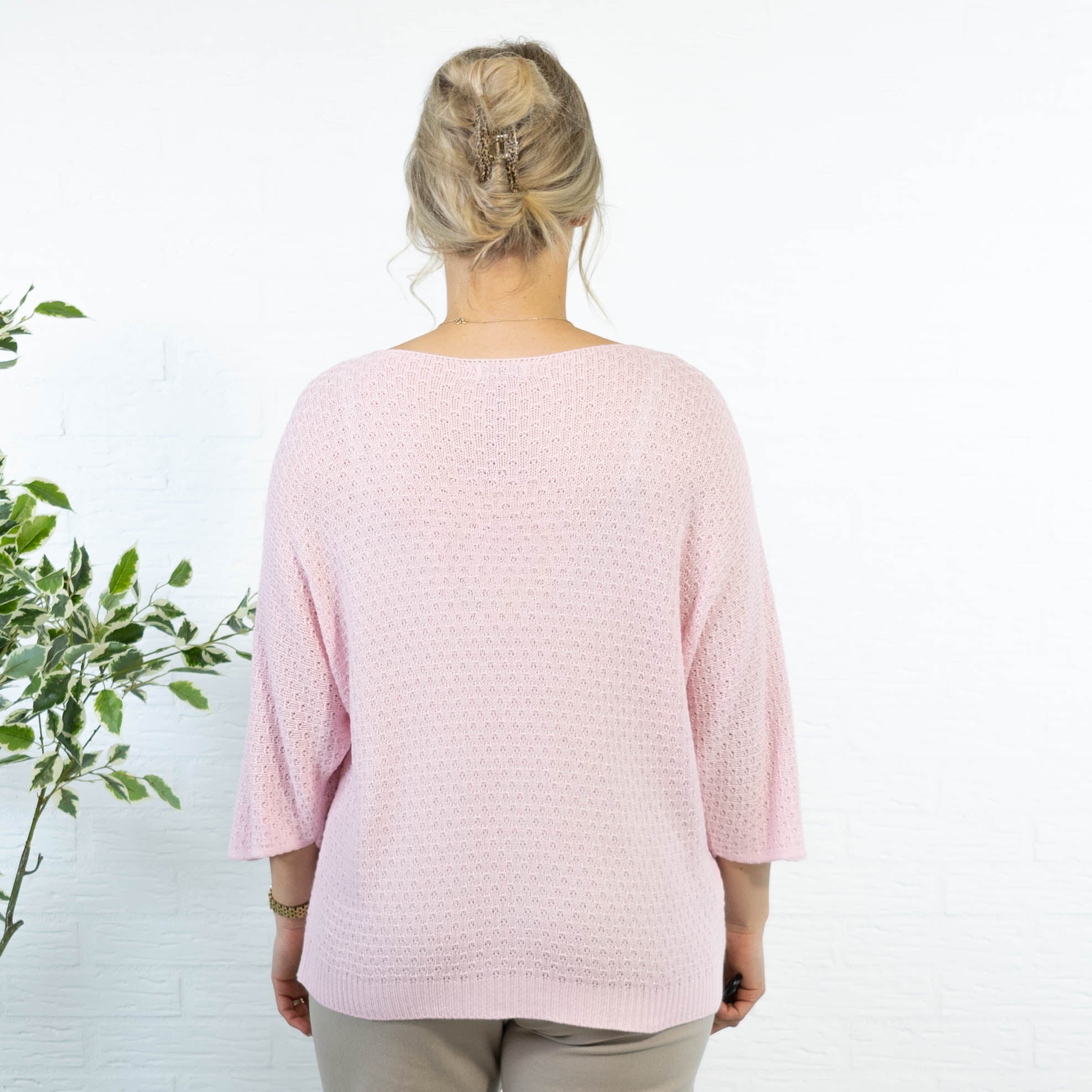 Tara strik, Lyserød