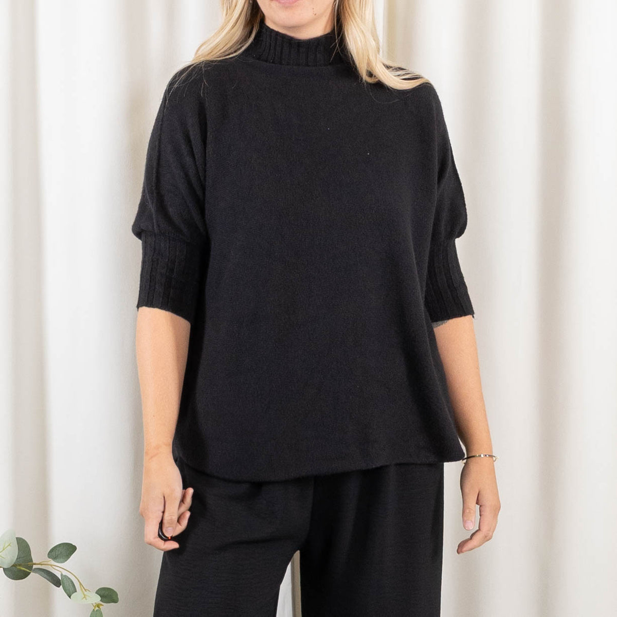 Freja strik, Sort