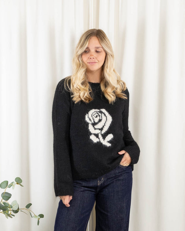 Rose strik, Sort