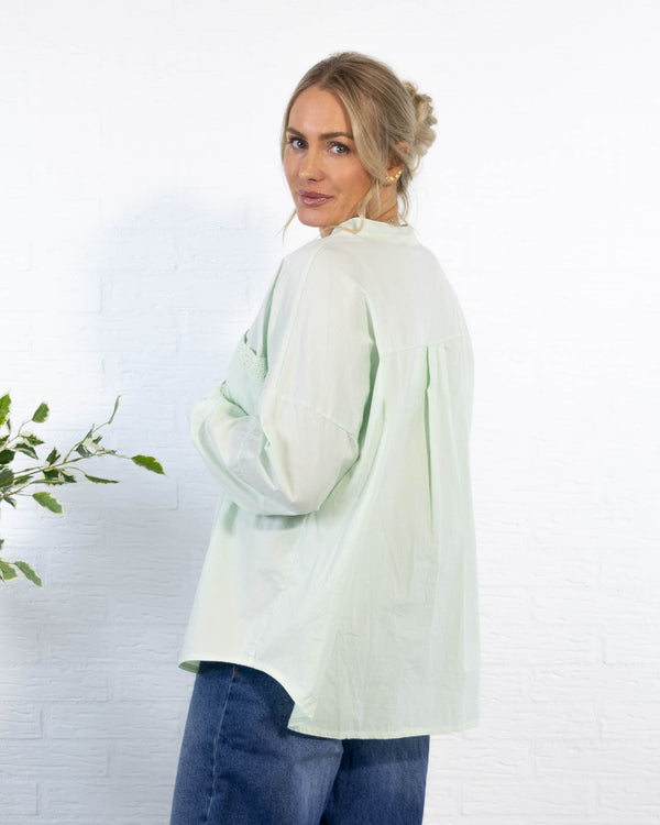 Nata skjorte, Mint