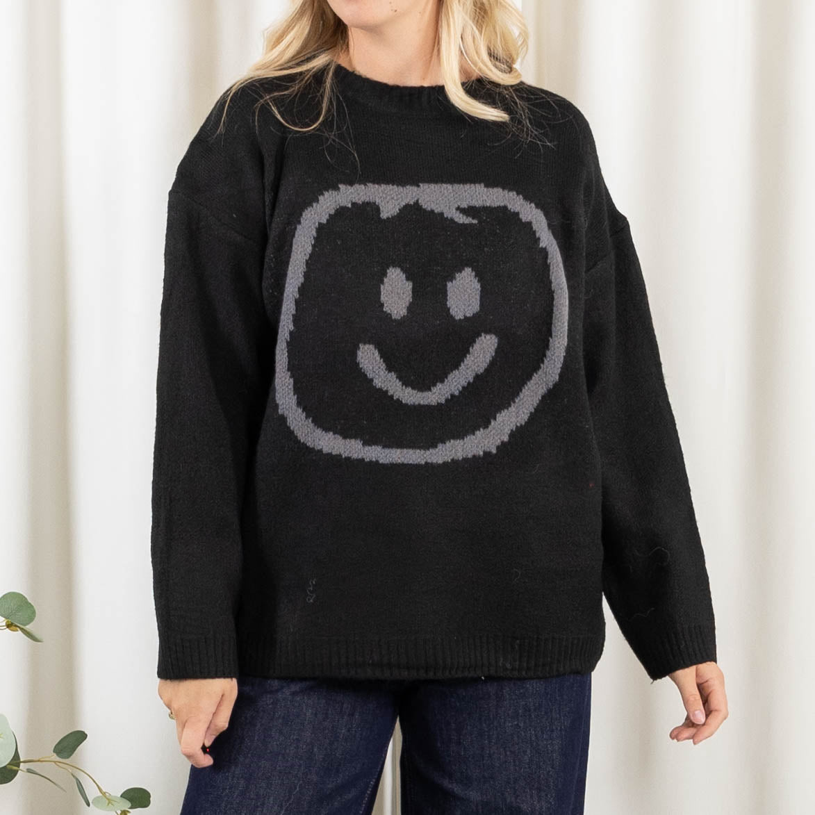 Smiley strik, Sort