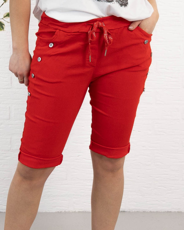 Ada shorts, Rød