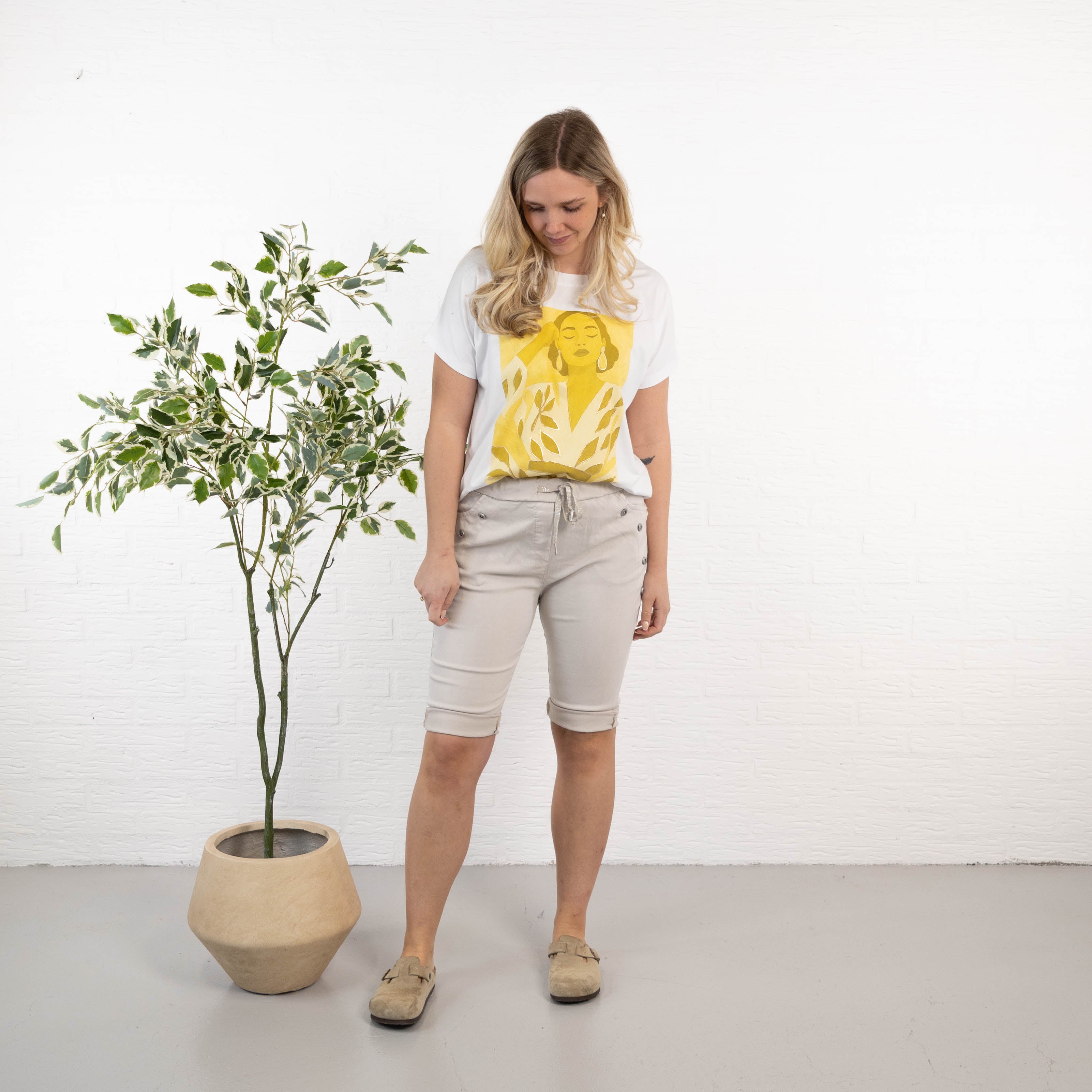 Ada shorts, Beige