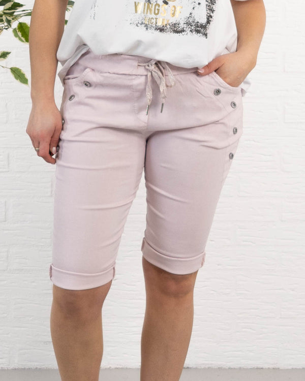 Ada shorts, Rosa