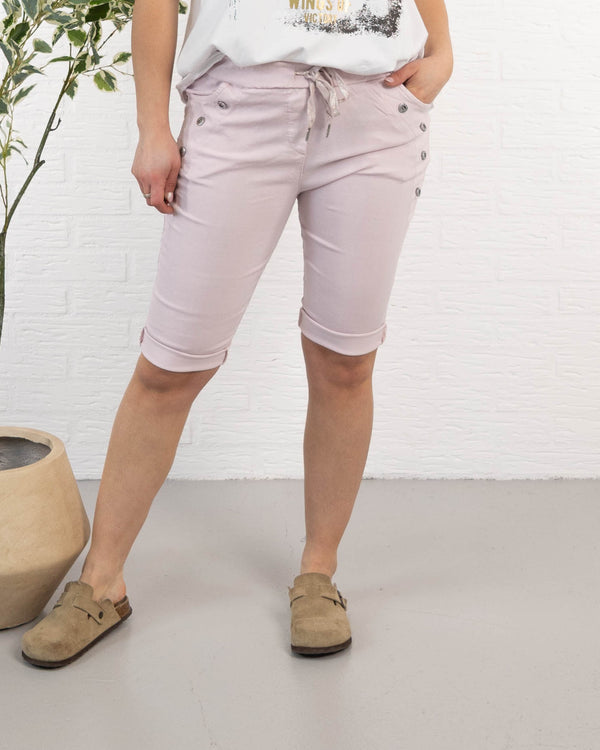 Ada shorts, Rosa