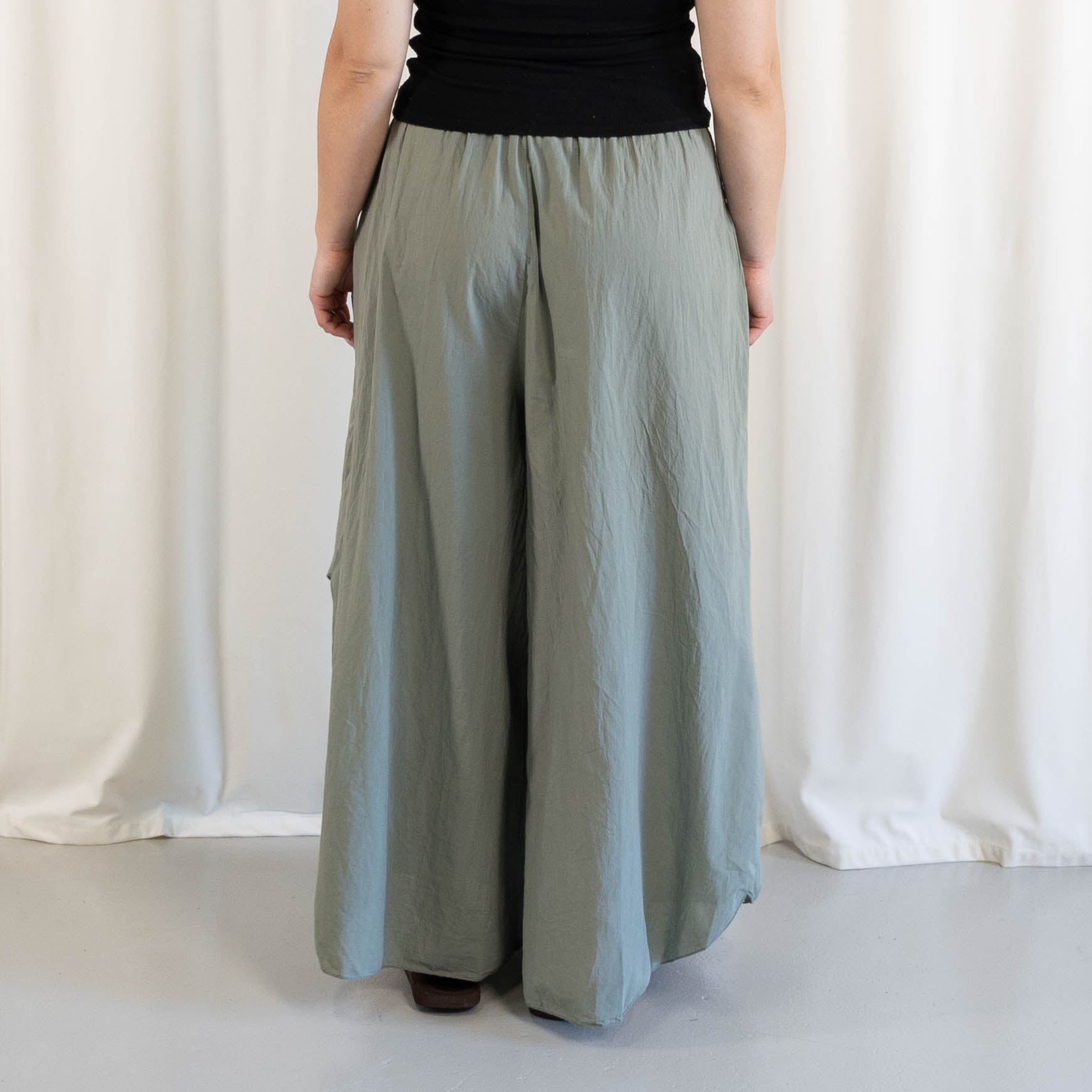 Madsen bukser, Khaki